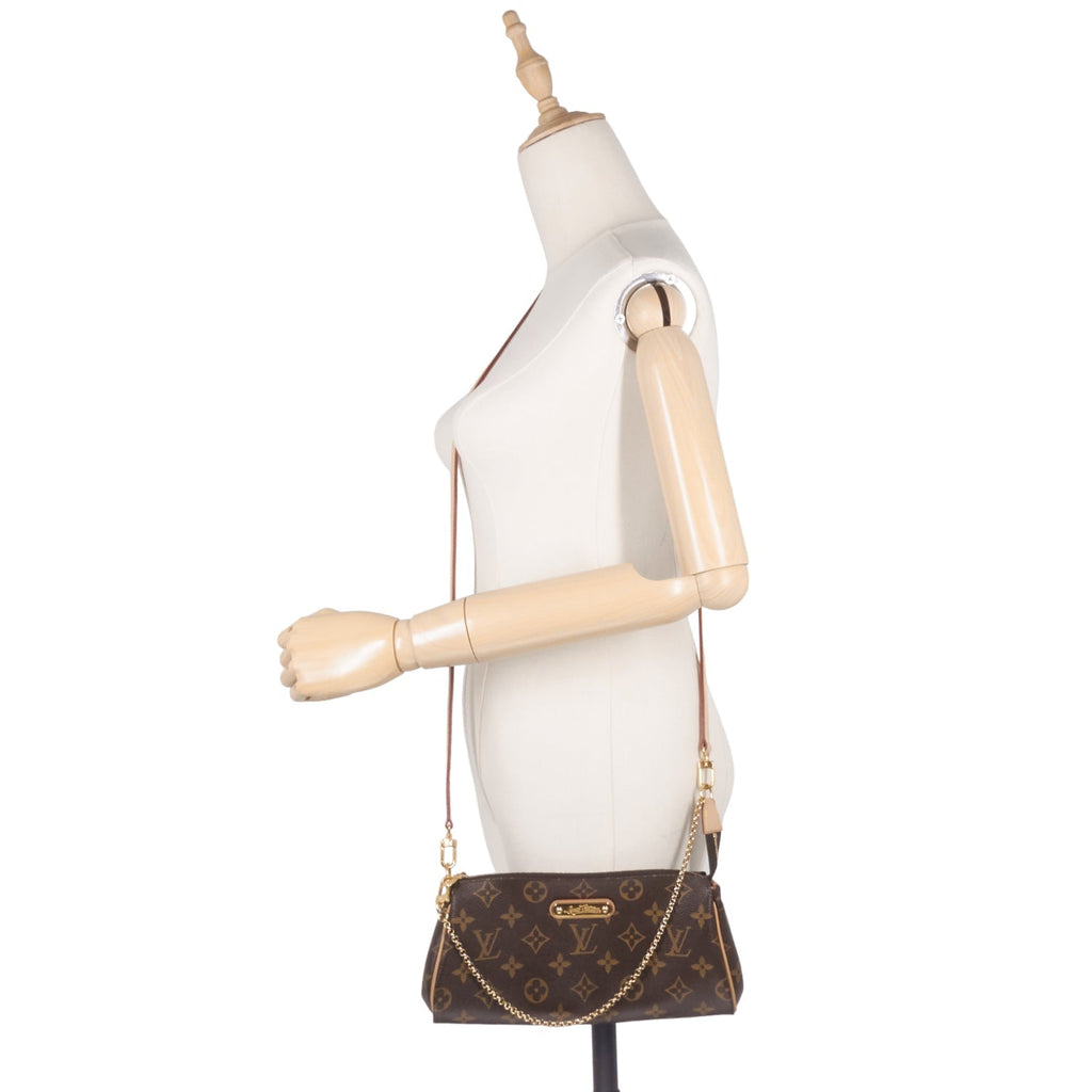 Louis Vuitto Eva Monogram Canvas Crossbody Bag