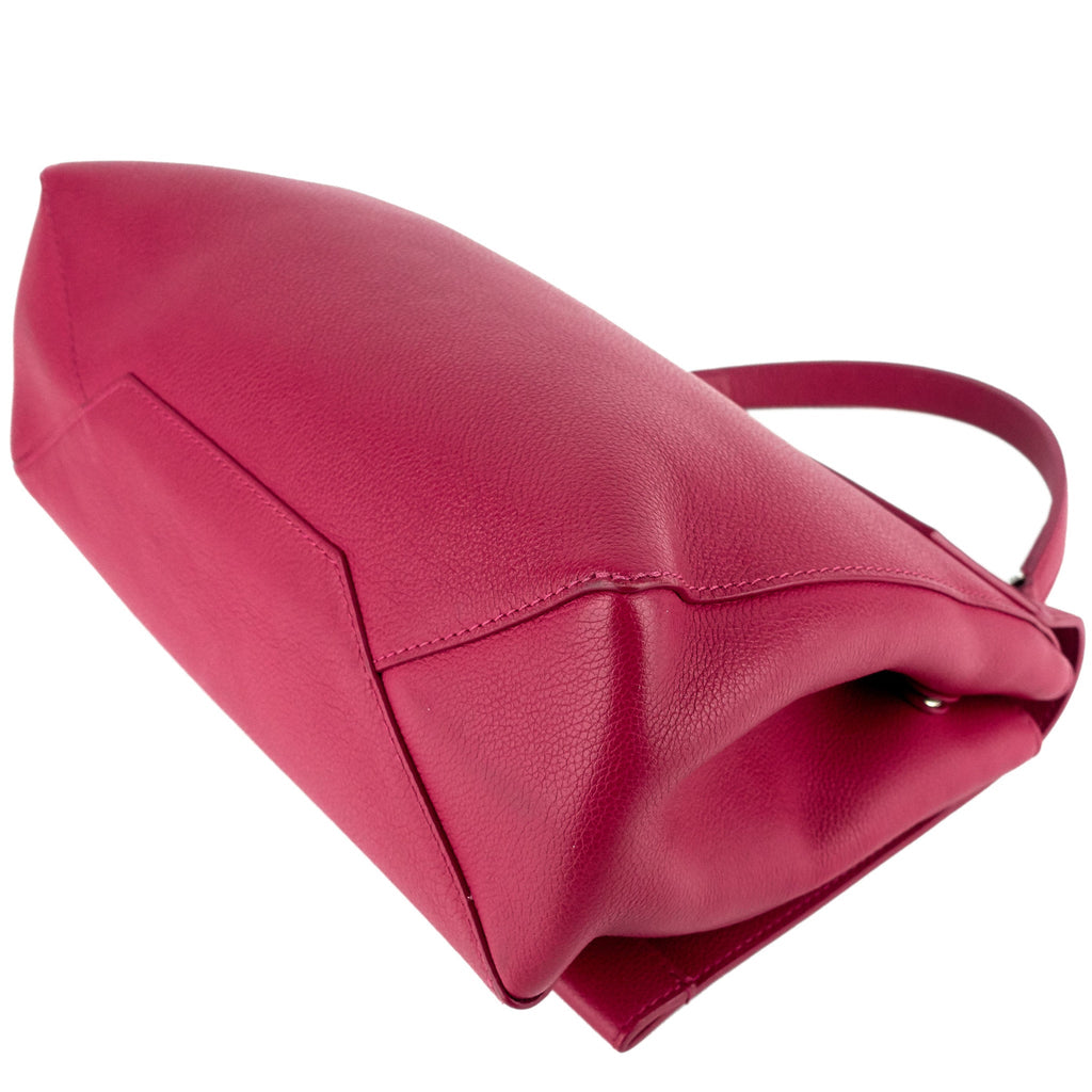 Louis Vuitto LockMe II Calfskin Leather Bag