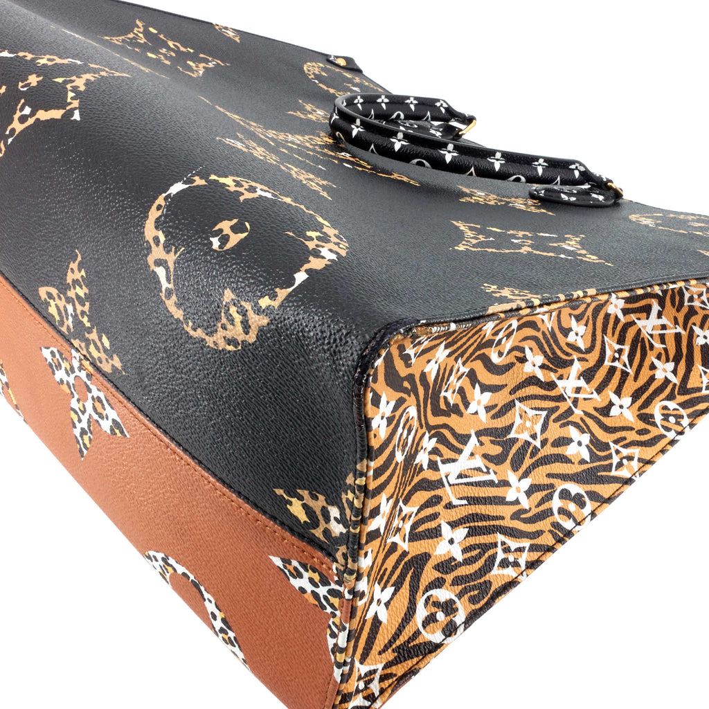 Louis Vuitto OnTheGo Monogram Giant Jungle Canvas Bag