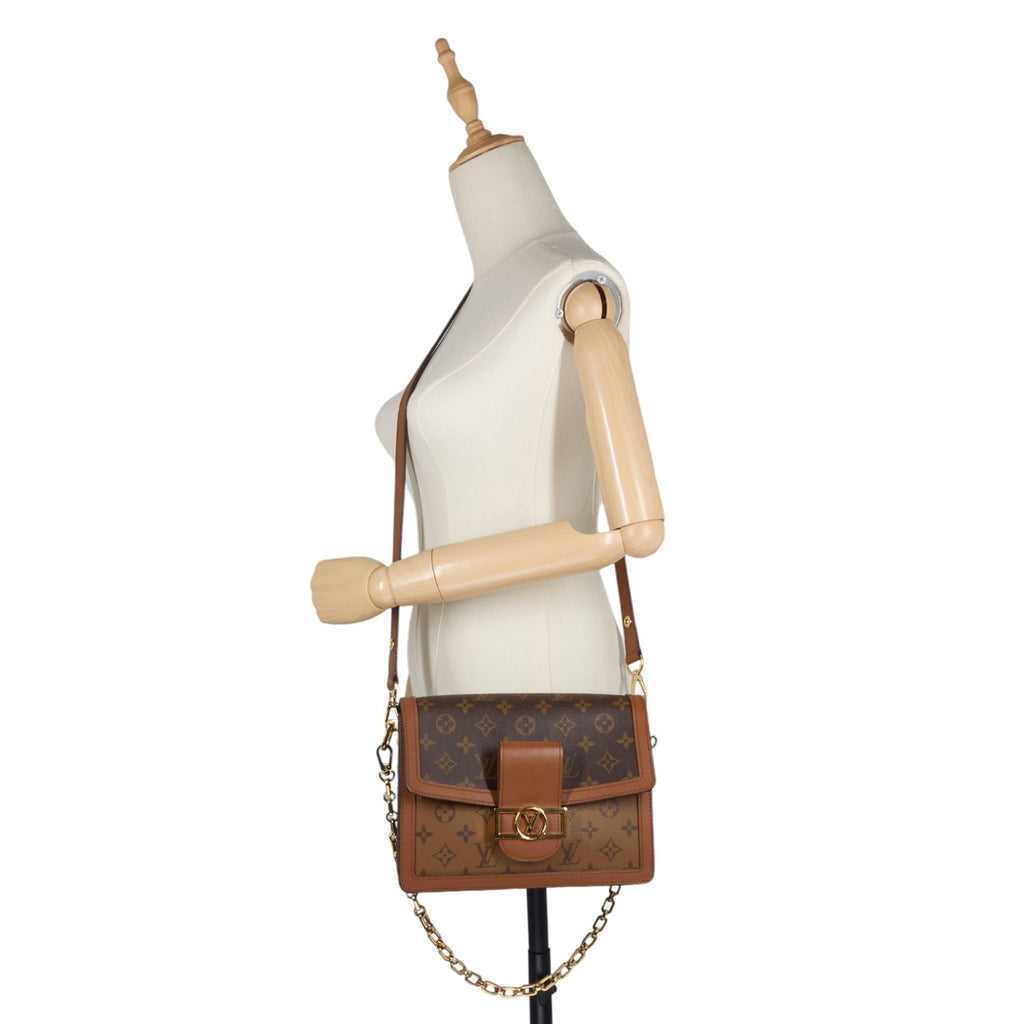 Louis Vuitto Dauphine MM Reverse Monogram Canvas Bag