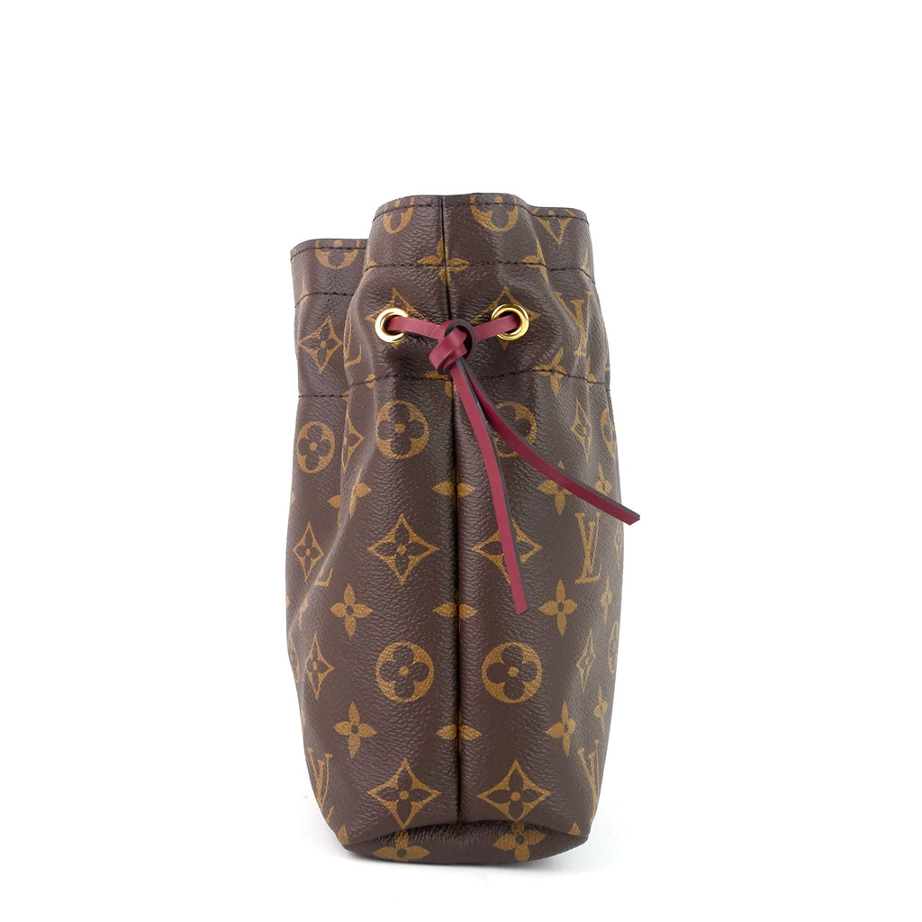 Louis Vuitto NoÃ© Monogram Canvas Pouch