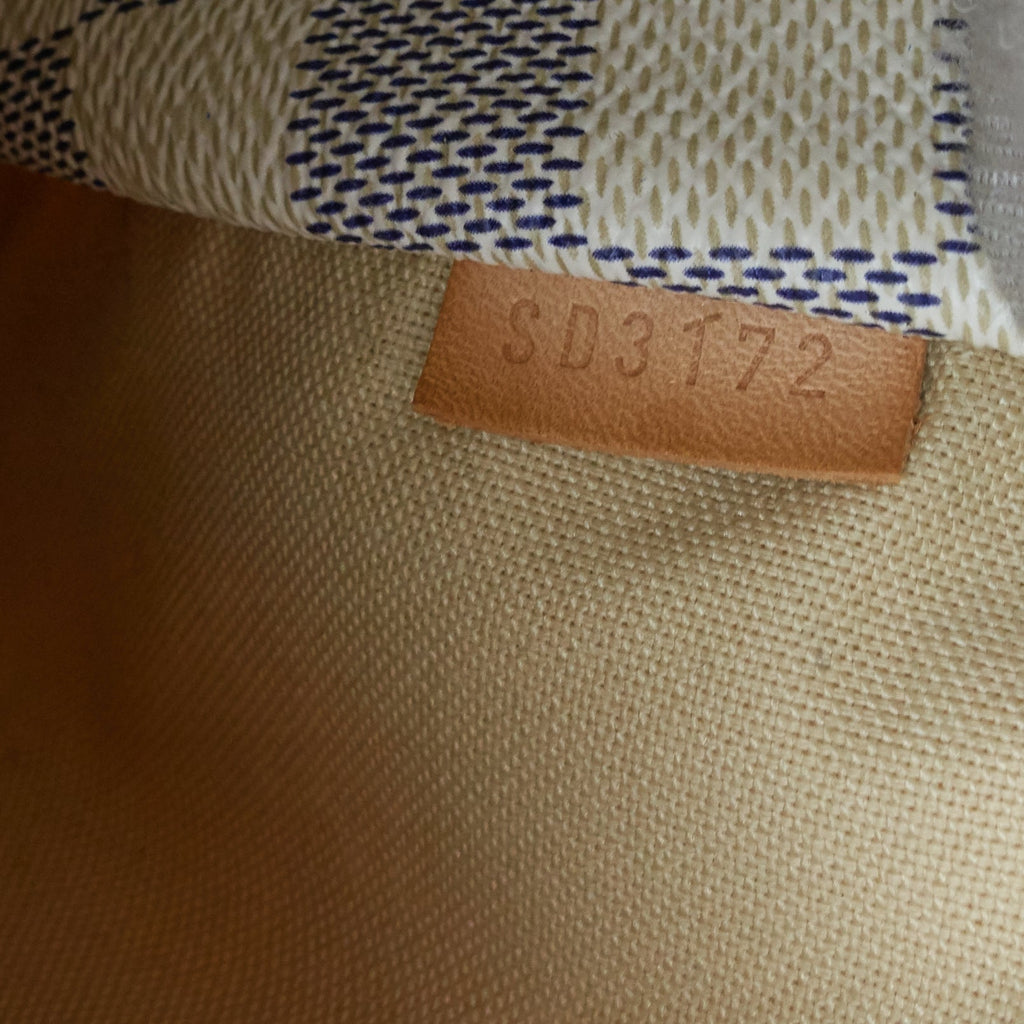 Louis Vuitto Totally MM Damier Azur Bag