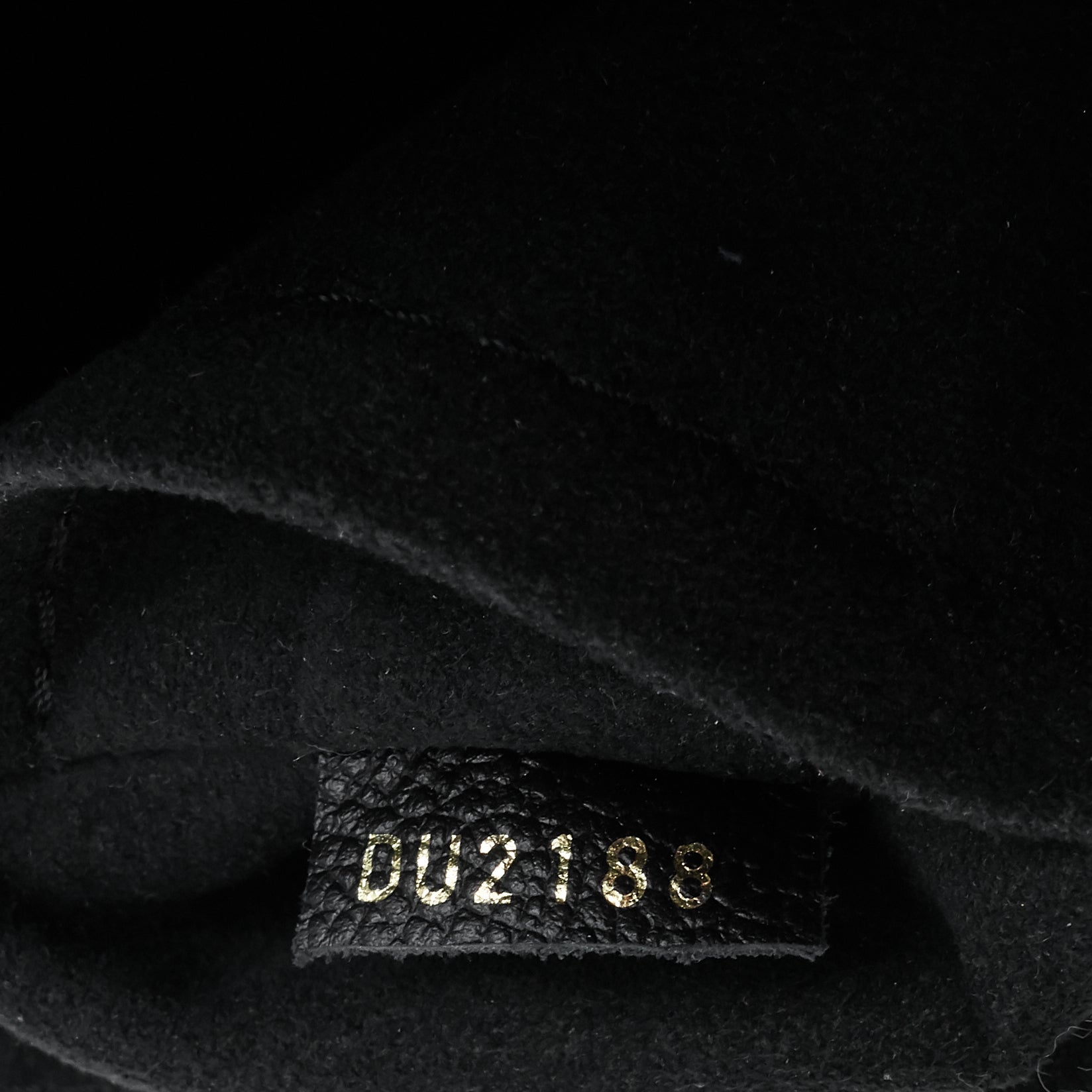 Louis Vuitto SurÃ¨ne MM Monogram Canvas and Calfskin Leather Tote Bag