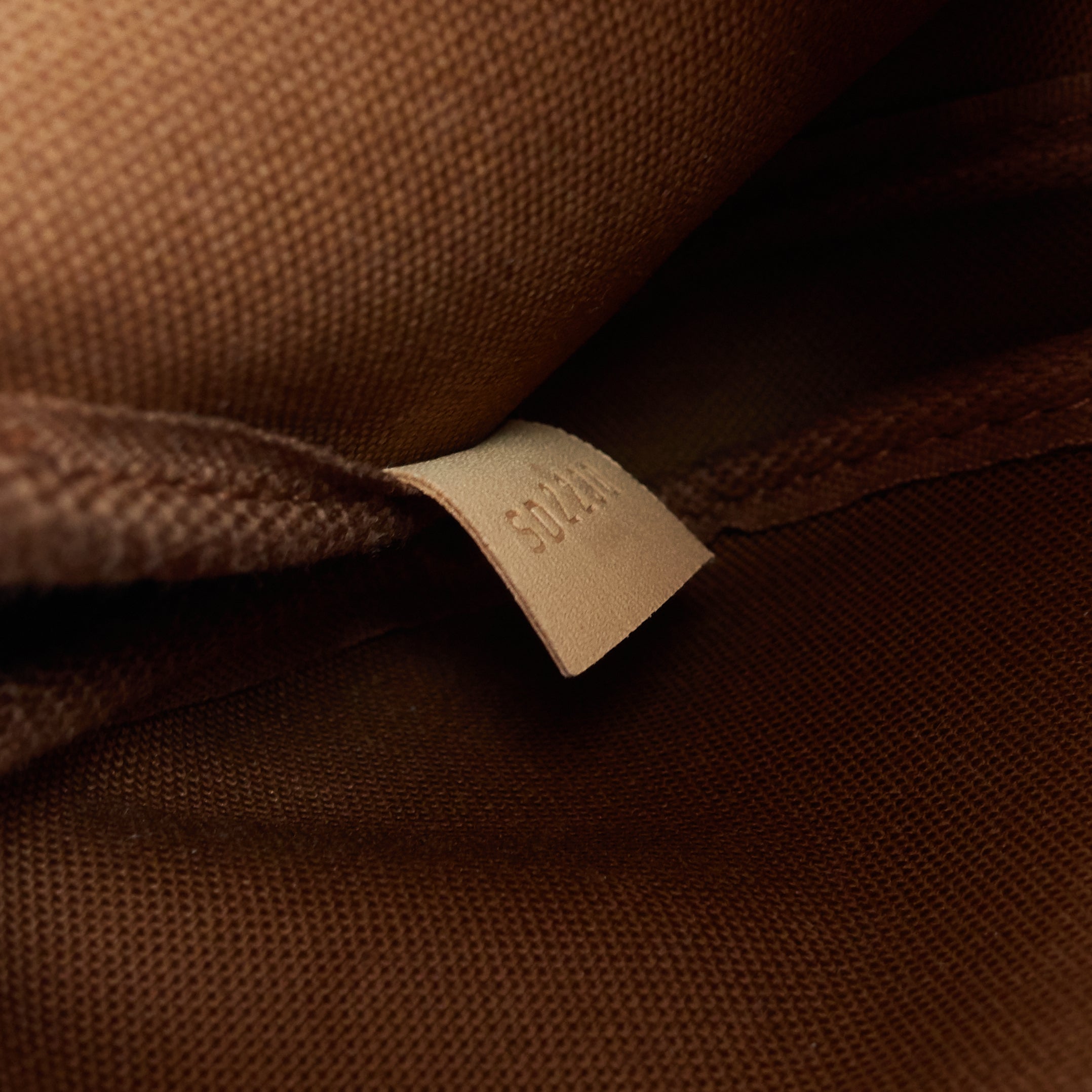 Louis Vuitto Multi Pochette Accessoires Monogram Canvas Bag