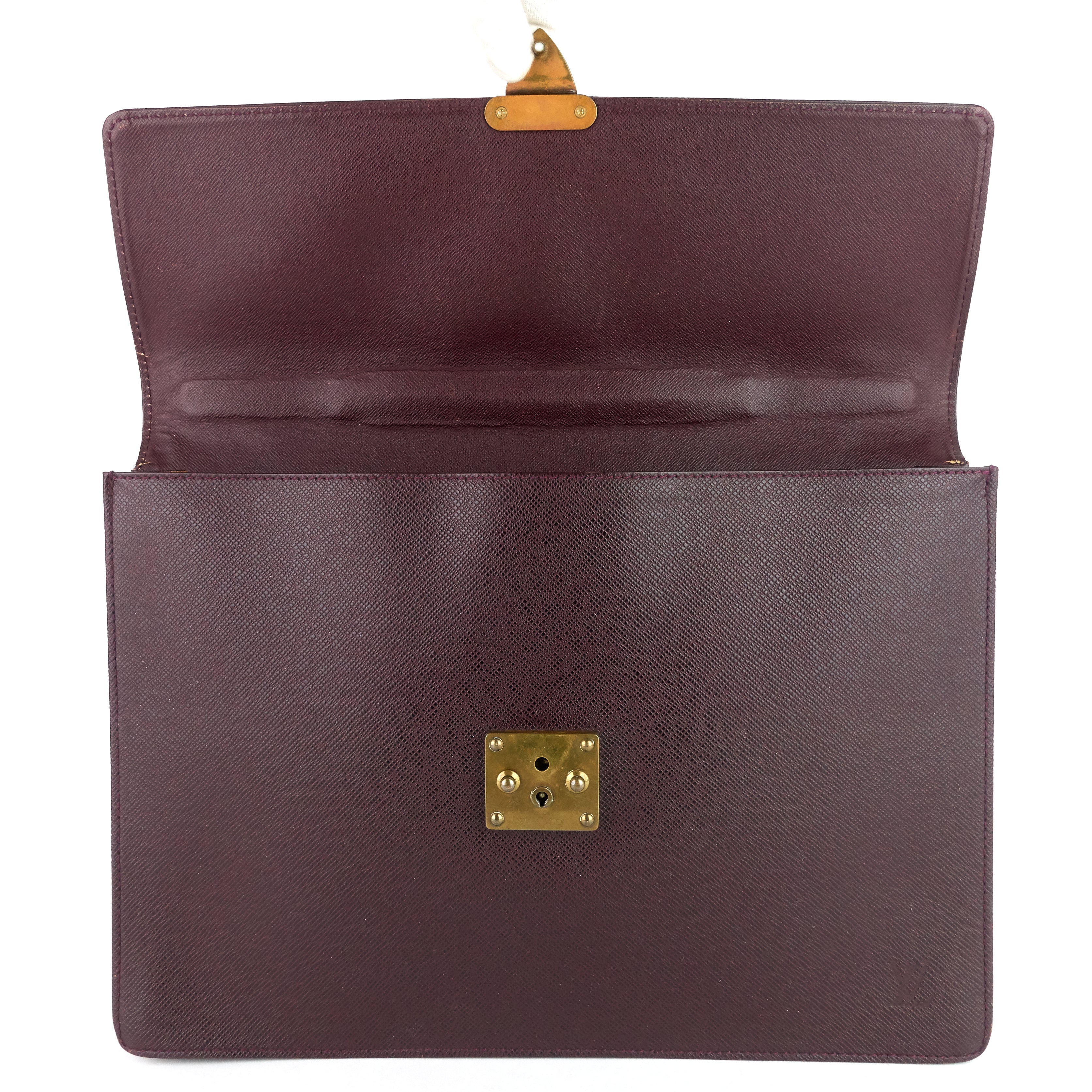 Louis Vuitto Serviette Kourad Taiga Leather Briefcase Bag