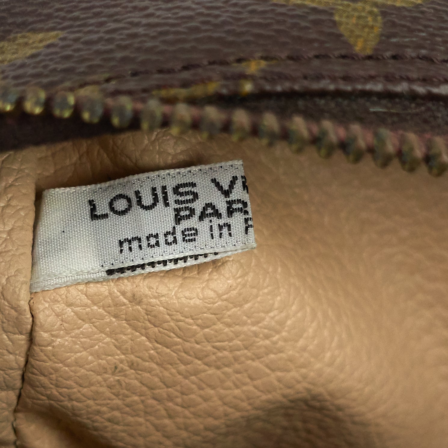 Louis Vuitto Trousse Toilette 28 Monogram Canvas Bag