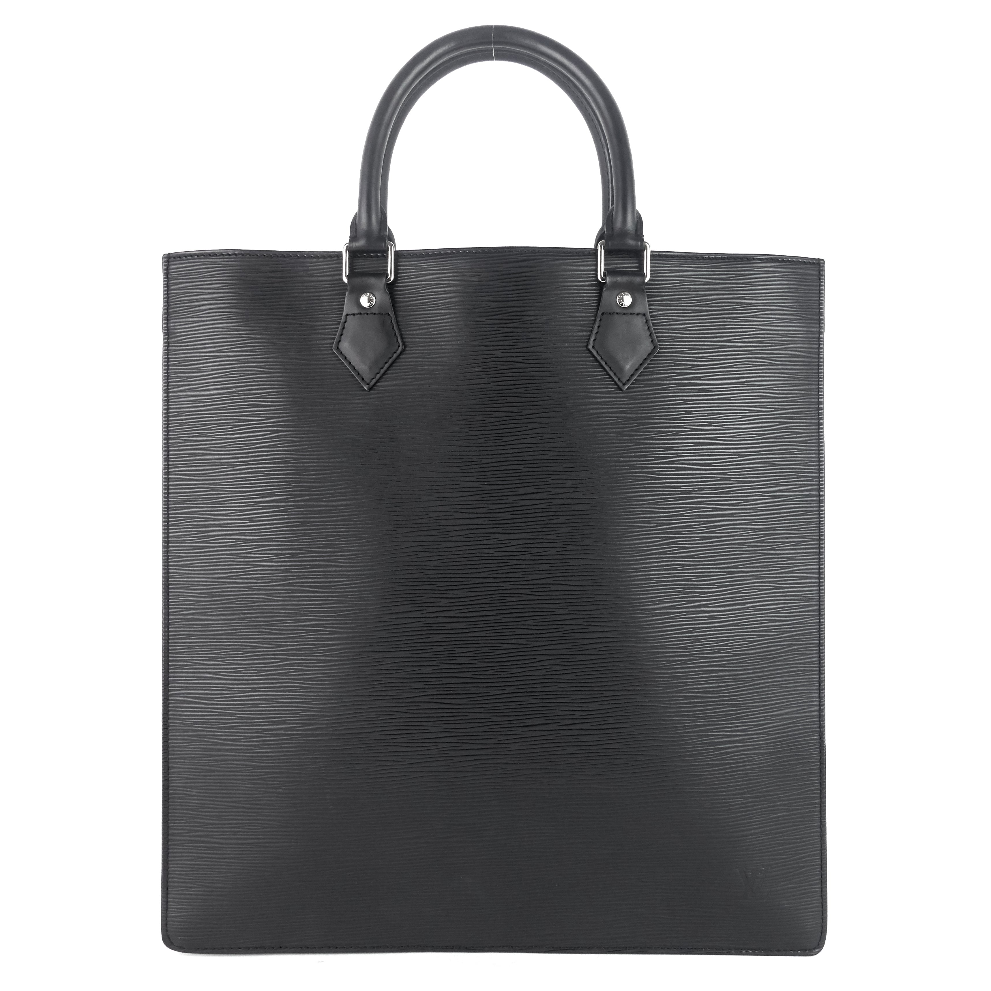 Louis Vuitto Sac Plat GM Black Epi Leather Bag