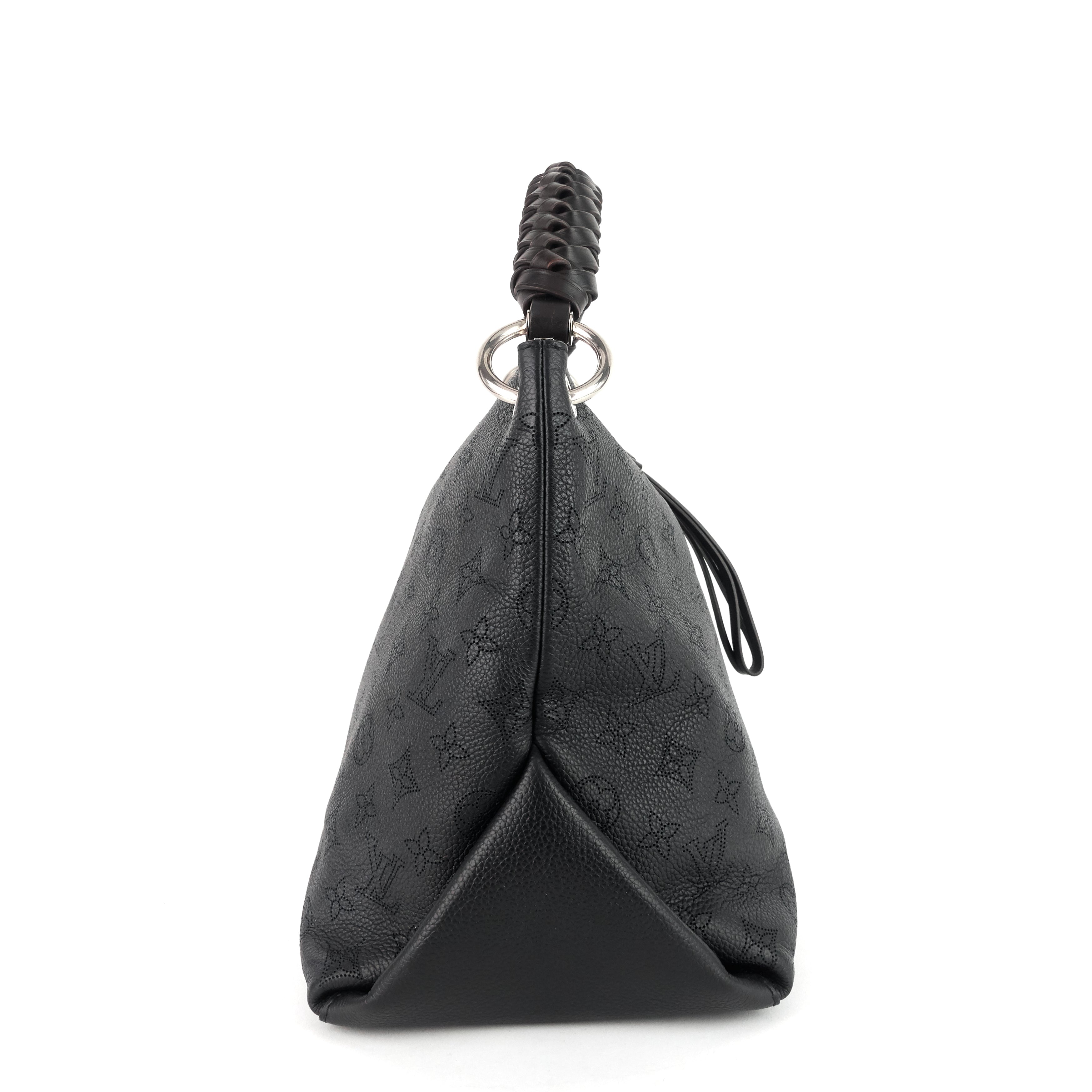 Louis Vuitto Beaubourg MM Mahina Leather Hobo Bag
