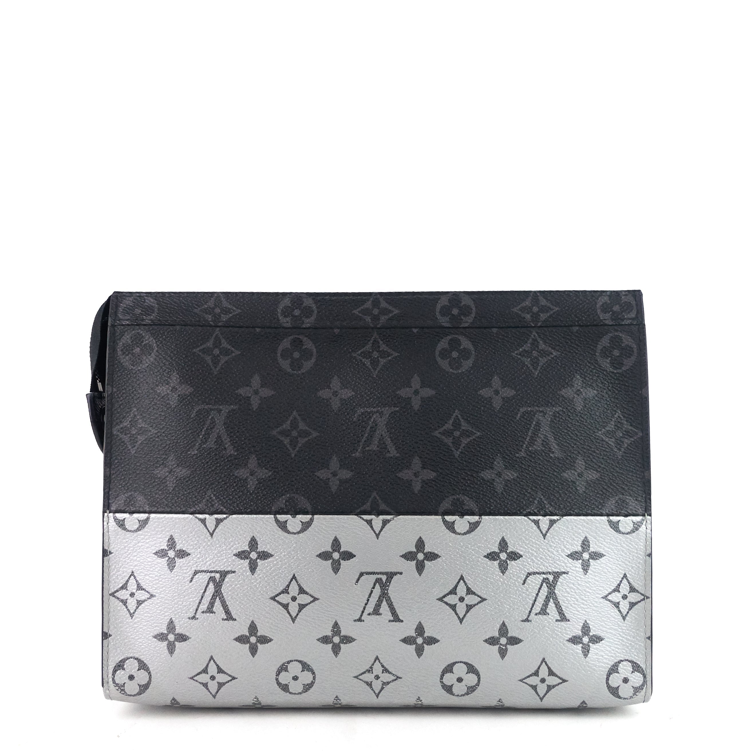 Louis Vuitto Voyage MM Monogram Eclipse Split Pochette