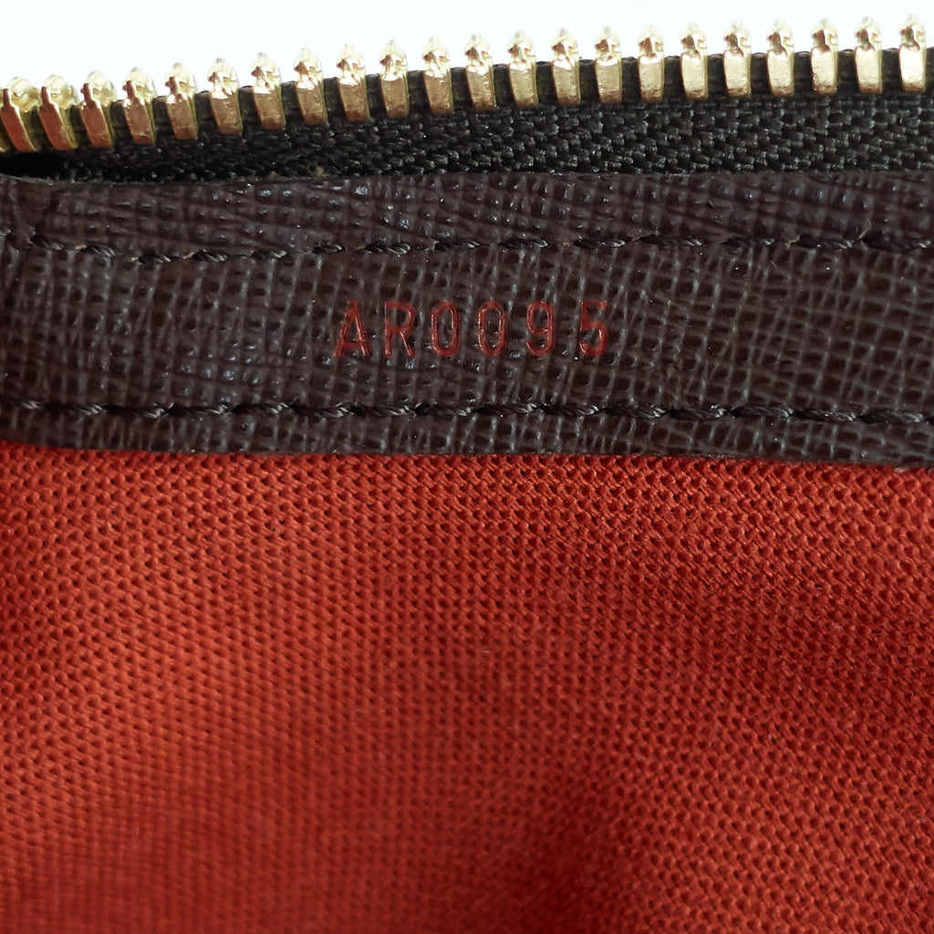 Louis Vuitto Belem MM Damier Ebene Canvas Bag