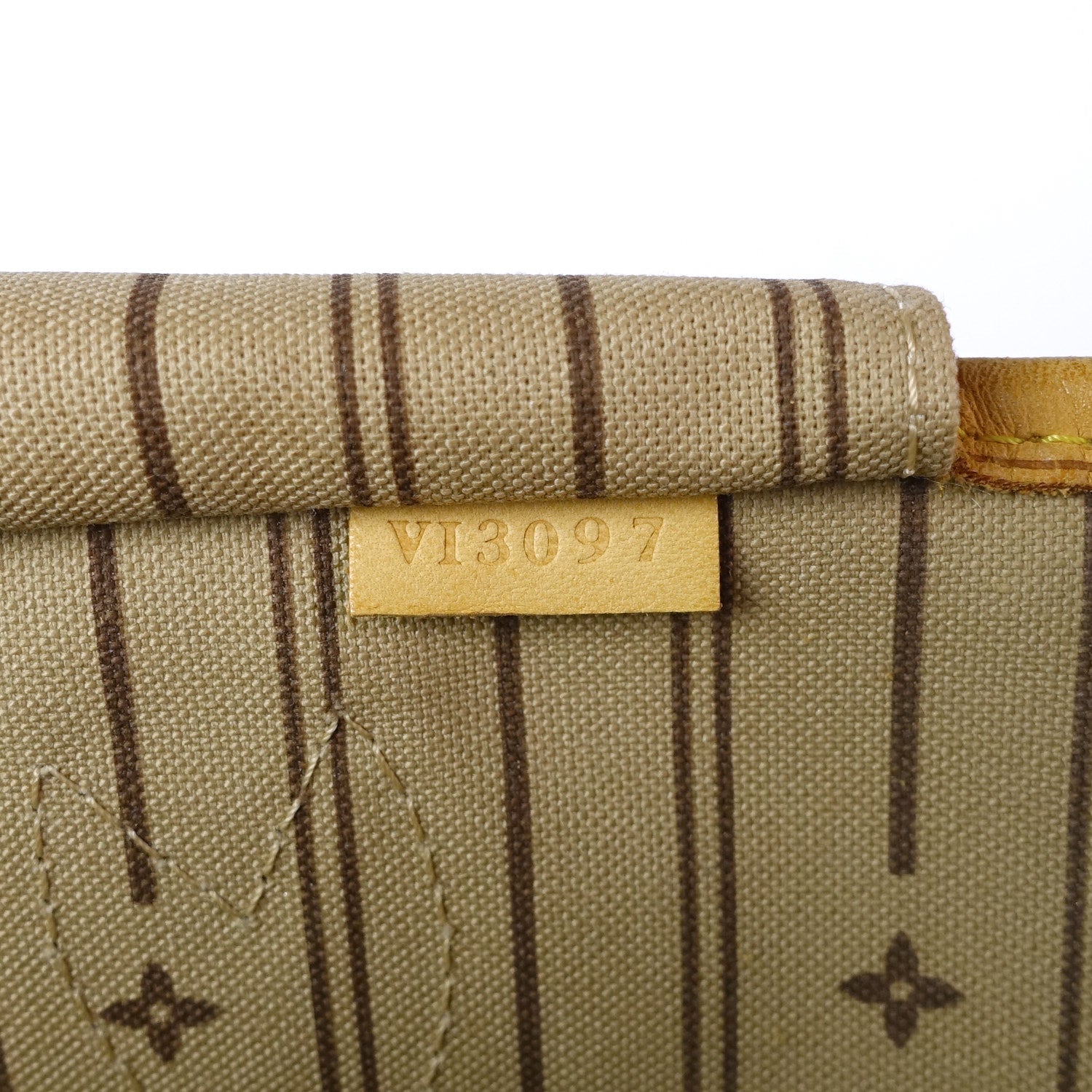 Louis Vuitto Neverfull MM Monogram Canvas Tote Bag