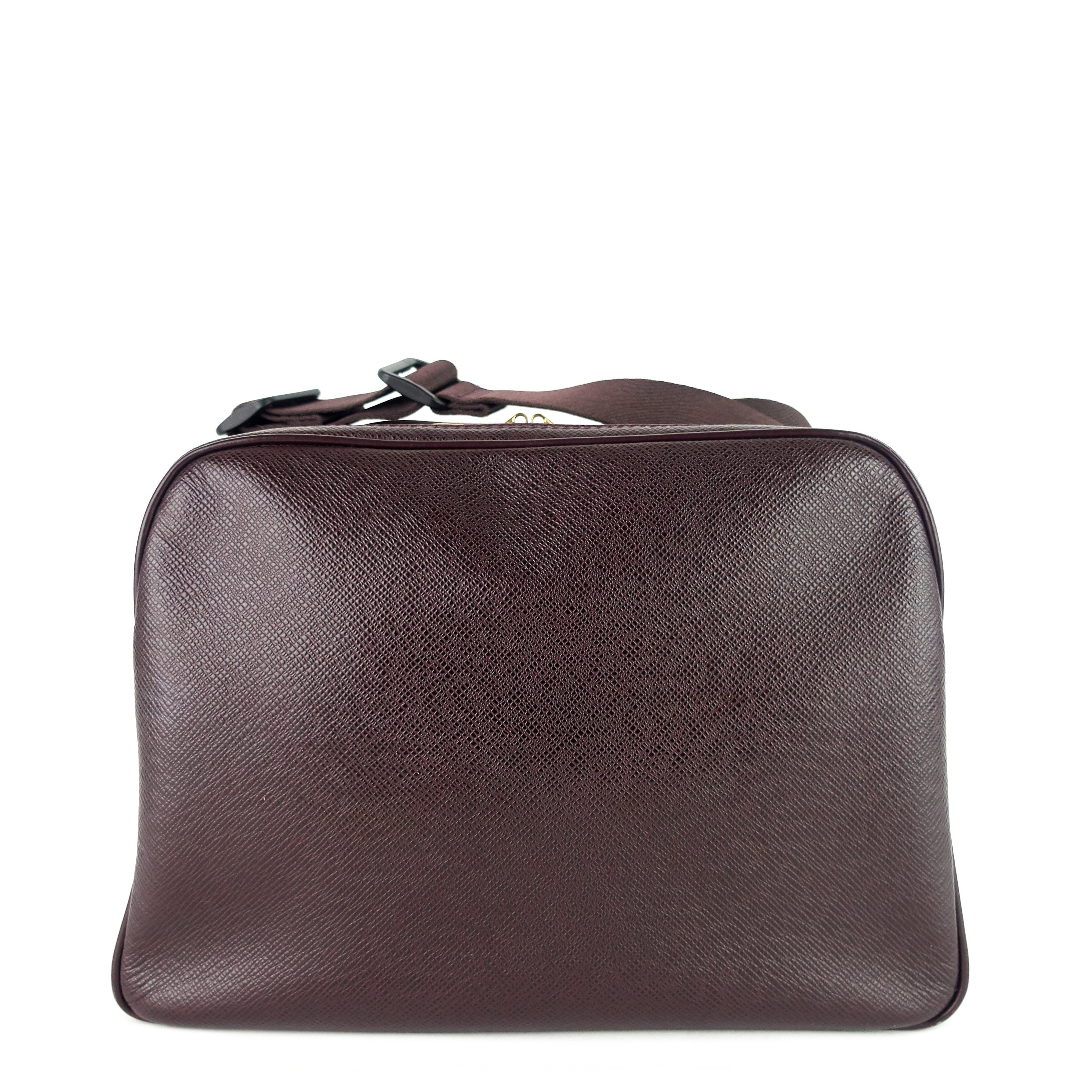 Louis Vuitto Reporter PM Taiga Leather Messenger Bag