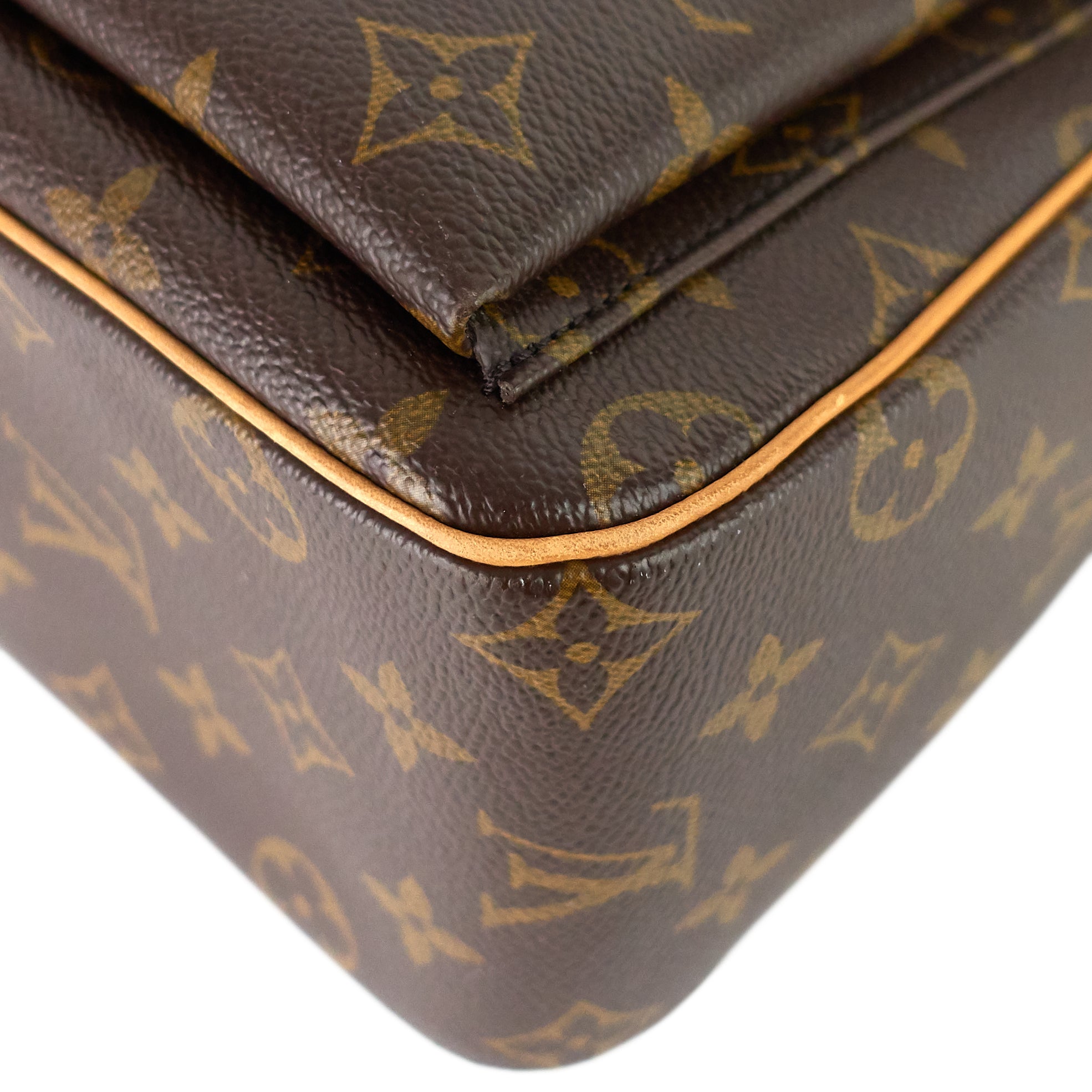 Louis Vuitto Viva Cite GM Monogram Canvas Bag