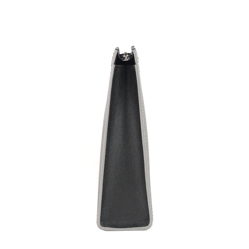 Louis Vuitto Voyage MM Taiga Leather Pochette Bag