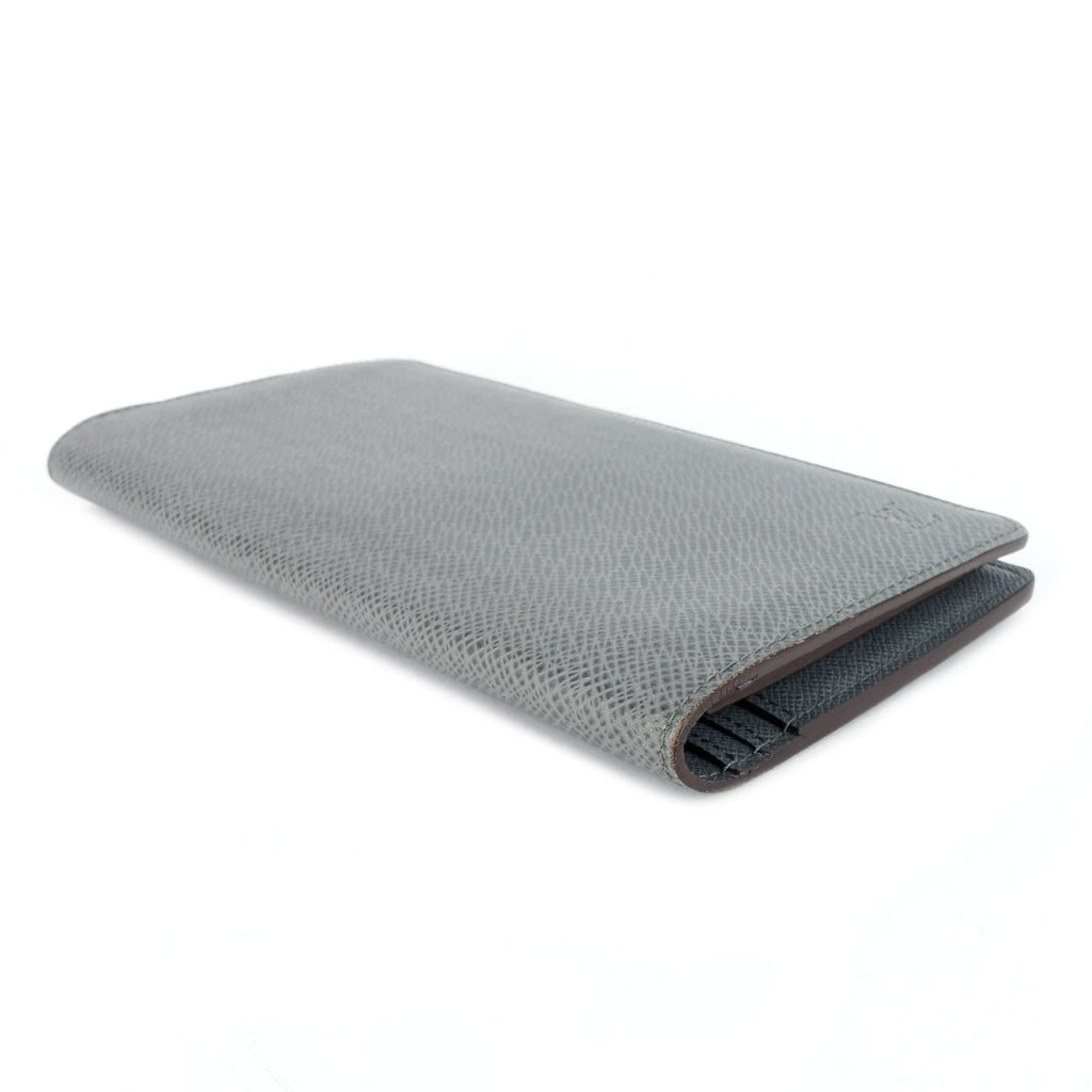 Louis Vuitto Brazza Taiga Leather Wallet