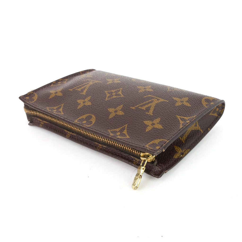 Louis Vuitto Toiletry 15 Monogram Canvas Cosmetics Pouch