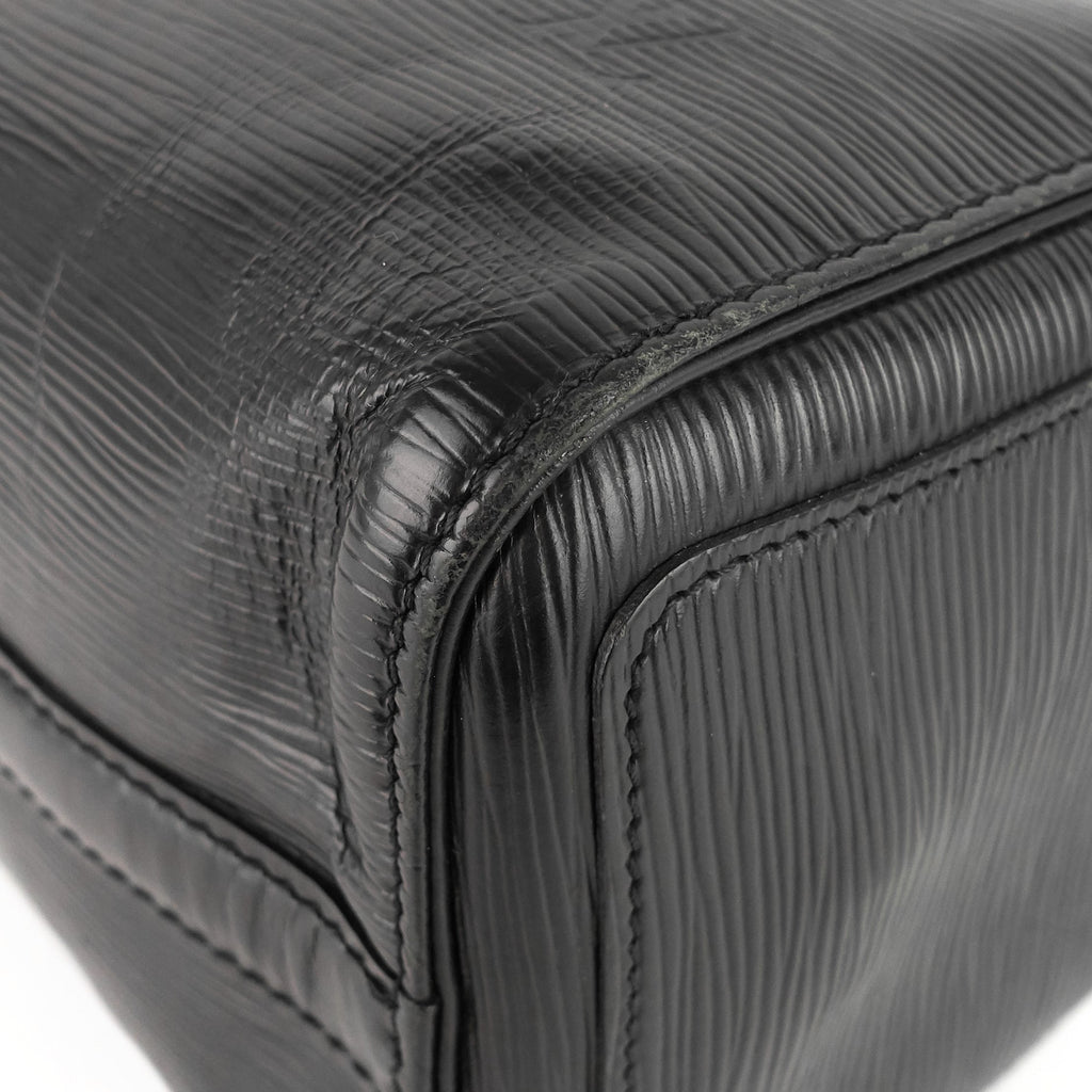 Louis Vuitto Speedy 25 Black Epi Leather Bag