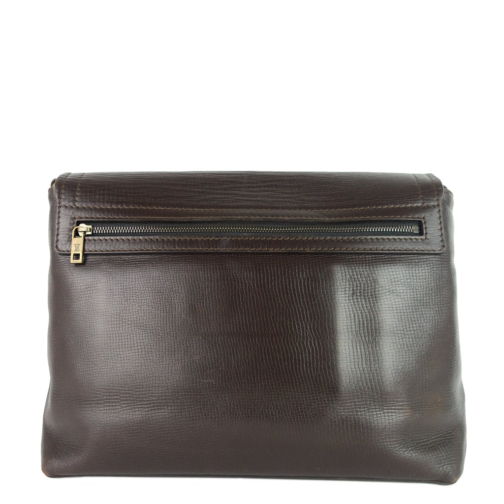 Louis Vuitto Omaha Utah Leather Messenger Bag