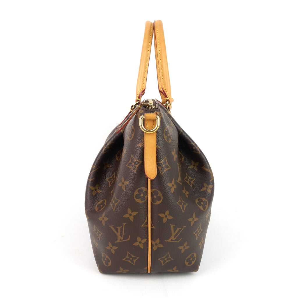 Louis Vuitto Turenne MM Monogram Canvas Bag