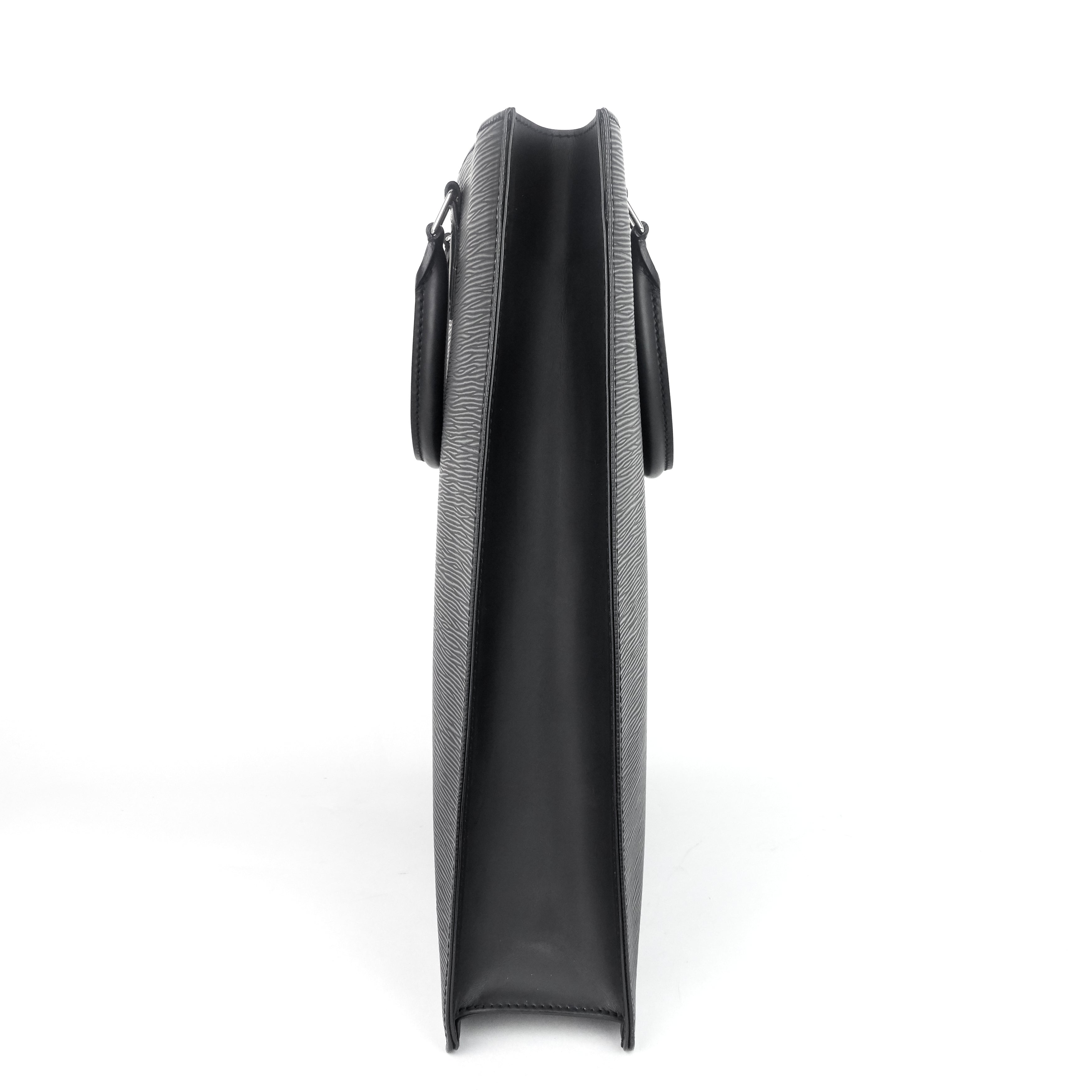 Louis Vuitto Sac Plat GM Black Epi Leather Bag