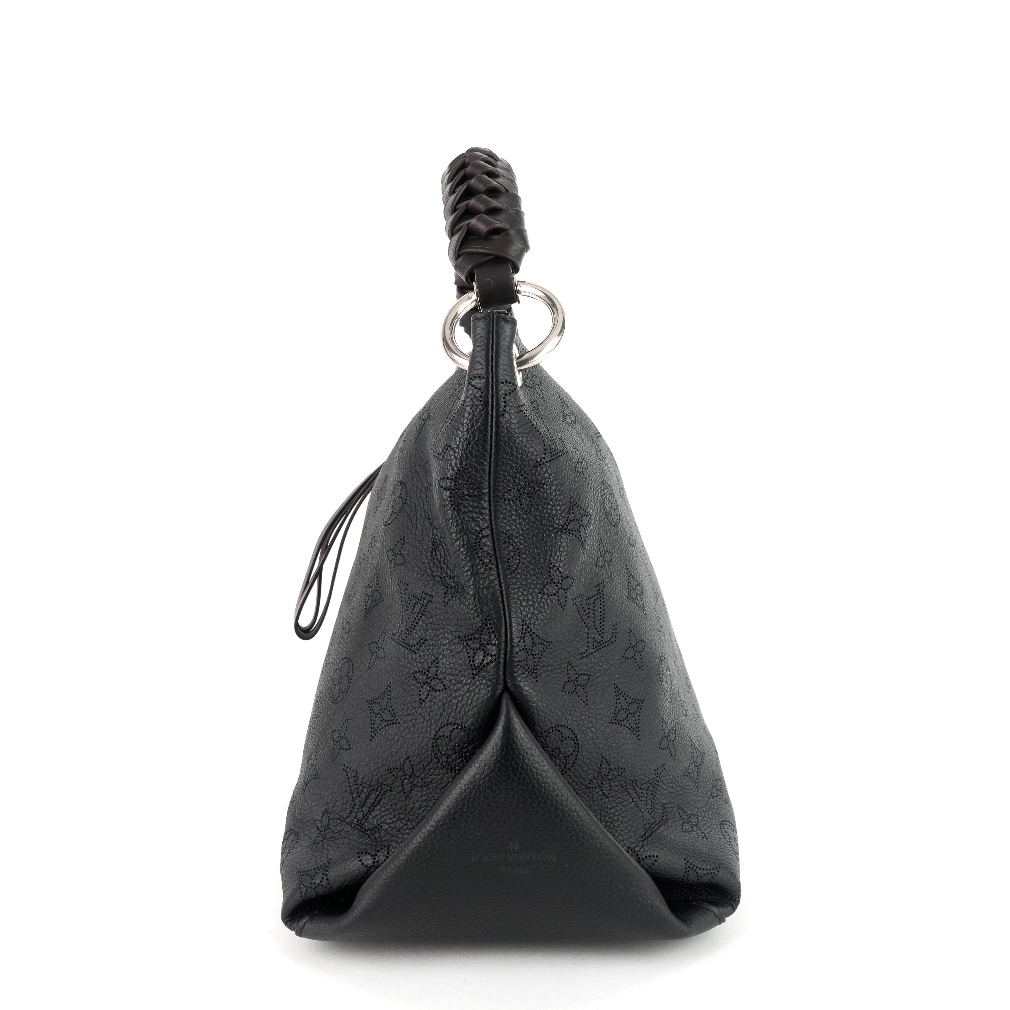 Louis Vuitto Beaubourg MM Mahina Leather Hobo Bag