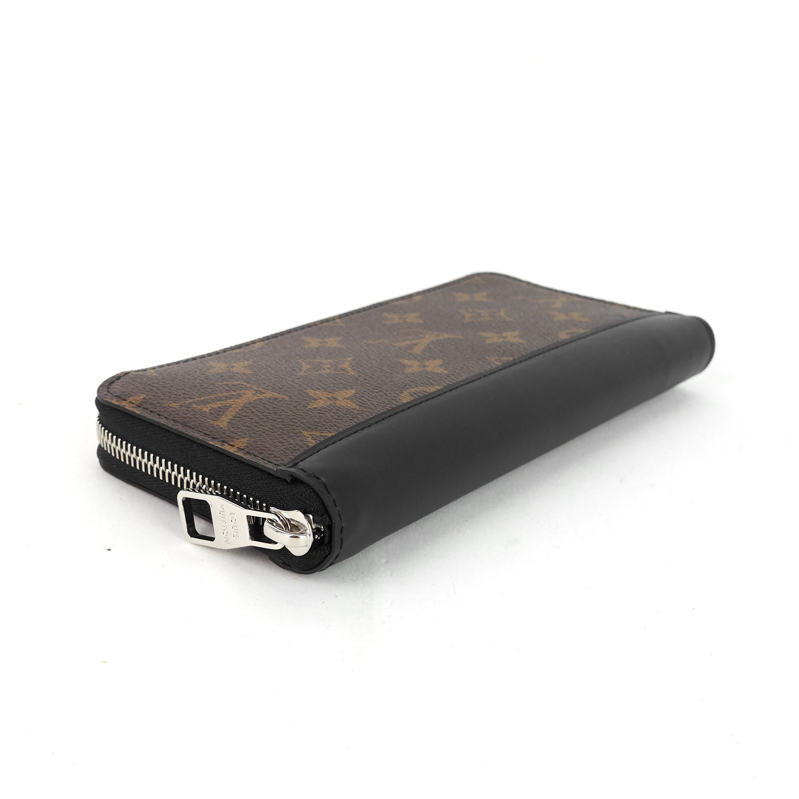 Louis Vuitto Zippy Monogram Macassar Canvas Vertical Bifold Wallet