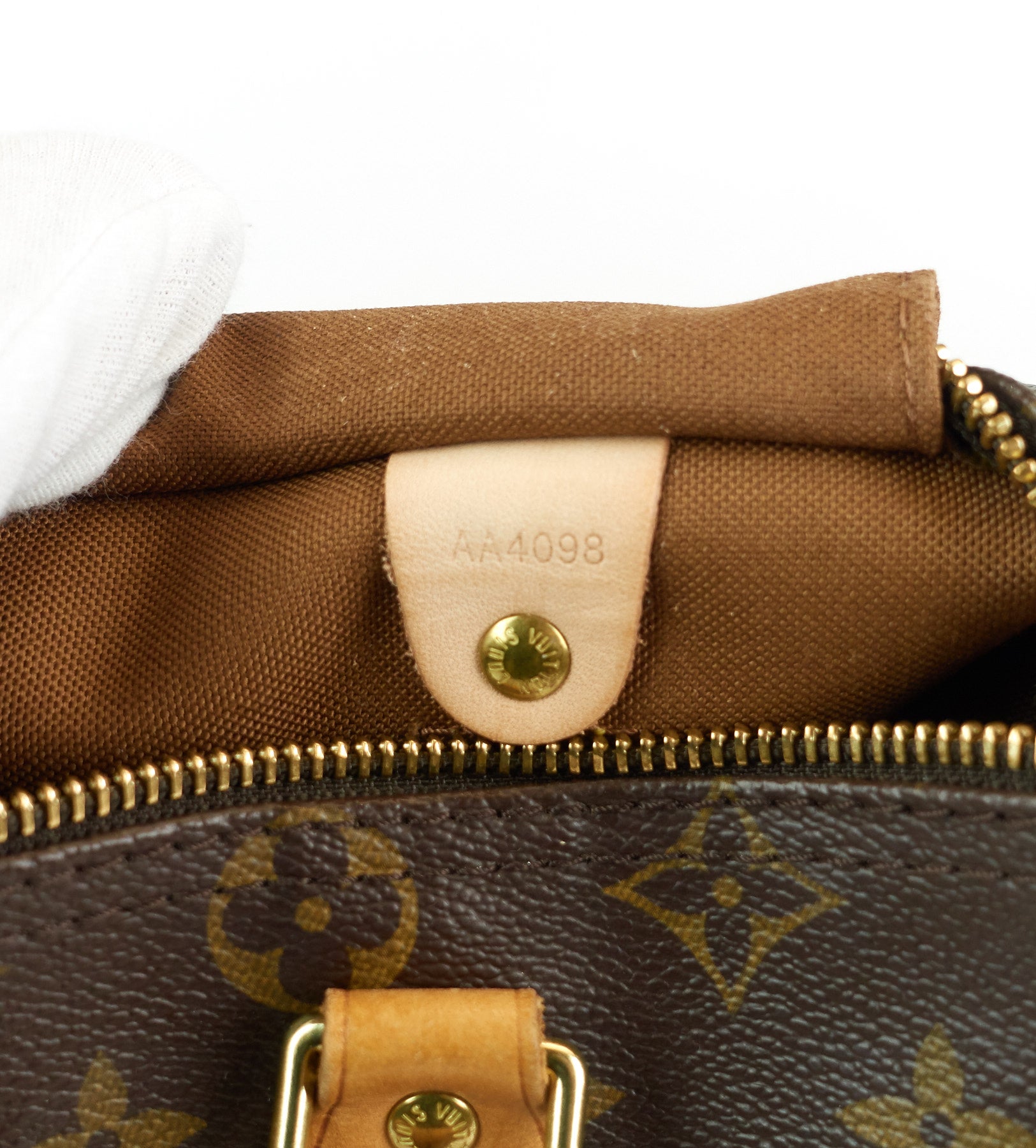 Louis Vuitto Speedy 25 Monogram Canvas City Handbag