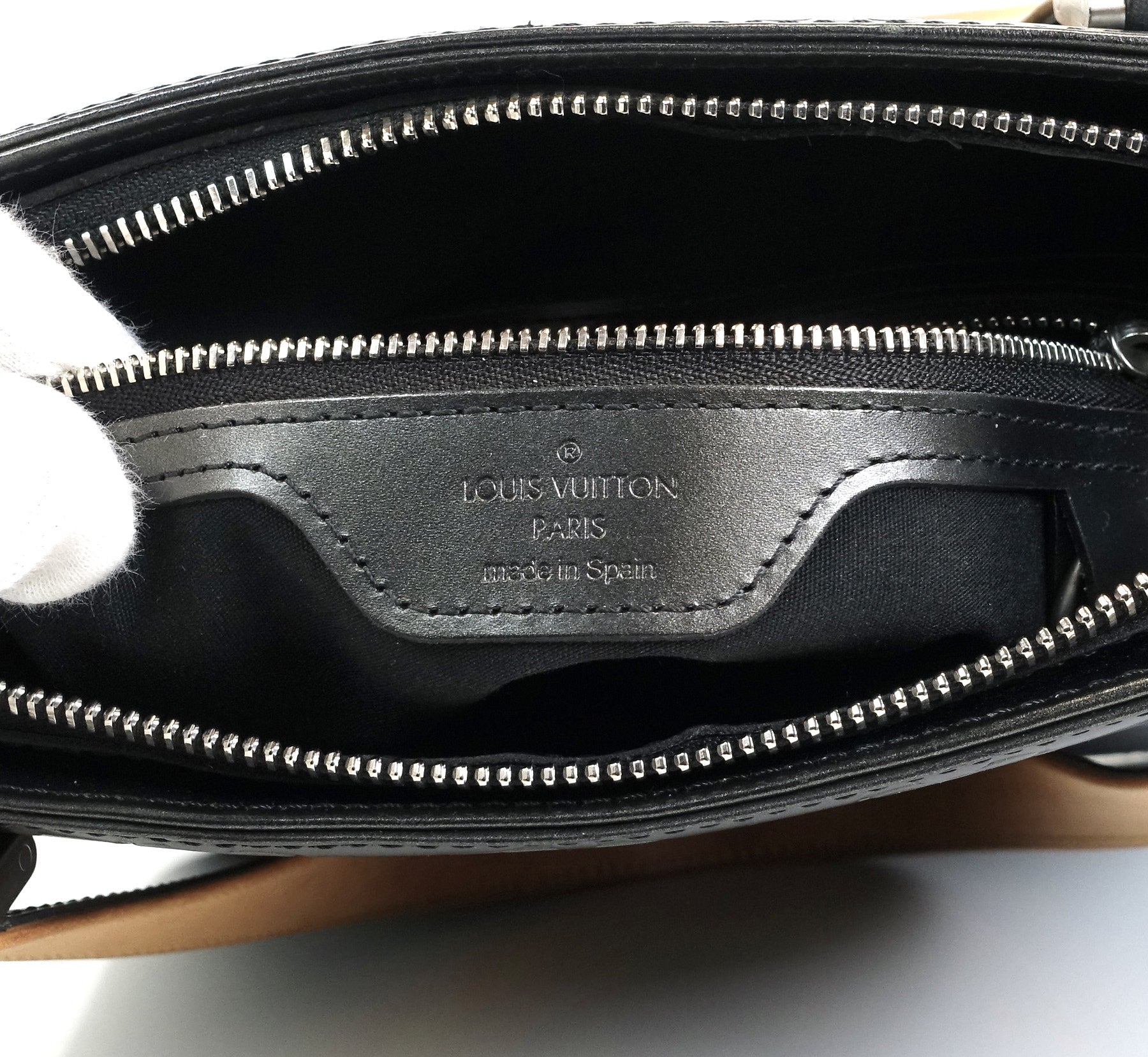 Louis Vuitto Stockton Monogram Mat Leather Handbag