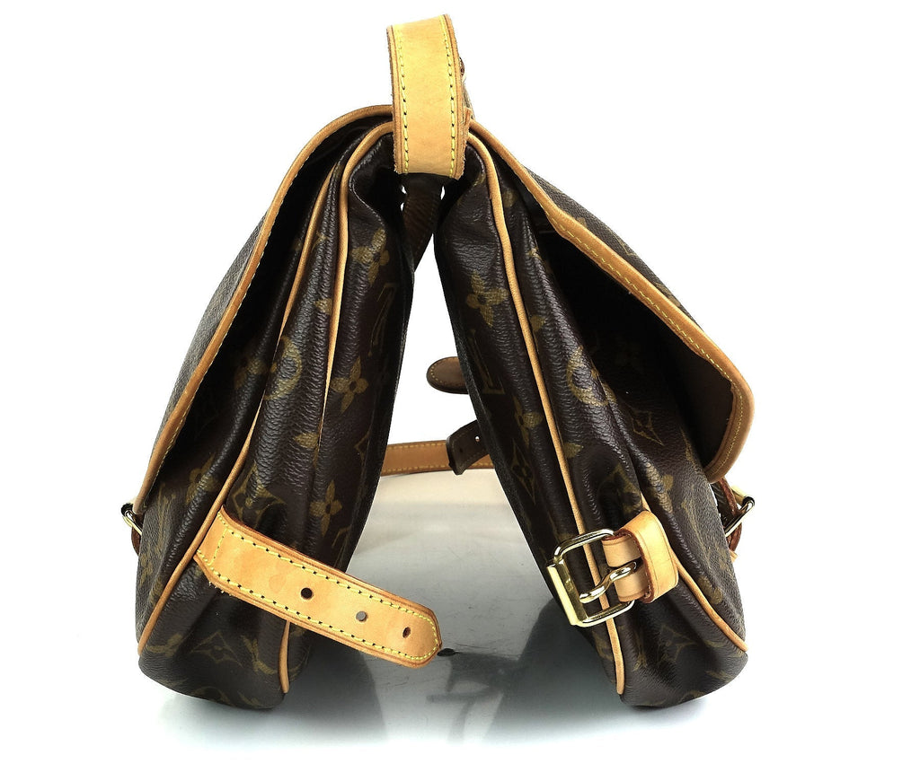 Louis Vuitto Saumur 25 Monogram Canvas Shoulder Bag