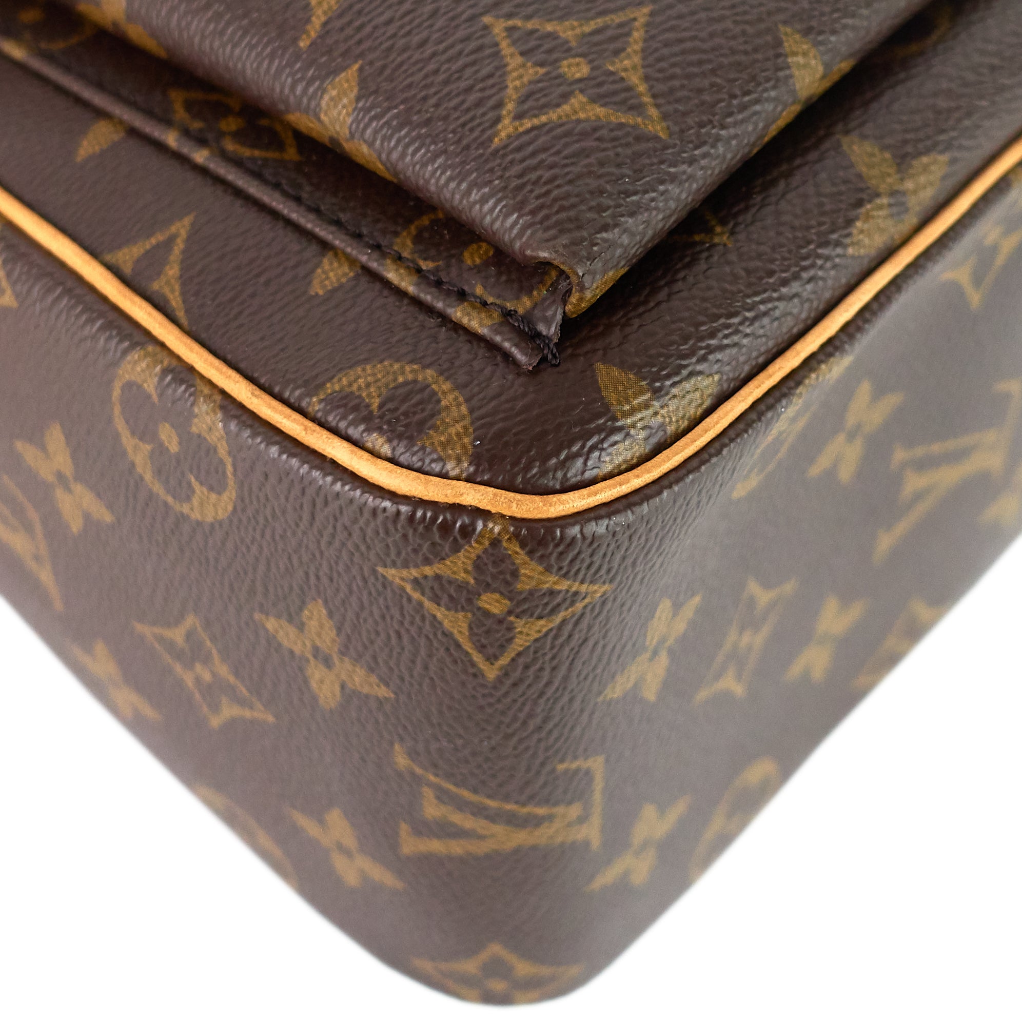 Louis Vuitto Viva Cite GM Monogram Canvas Bag