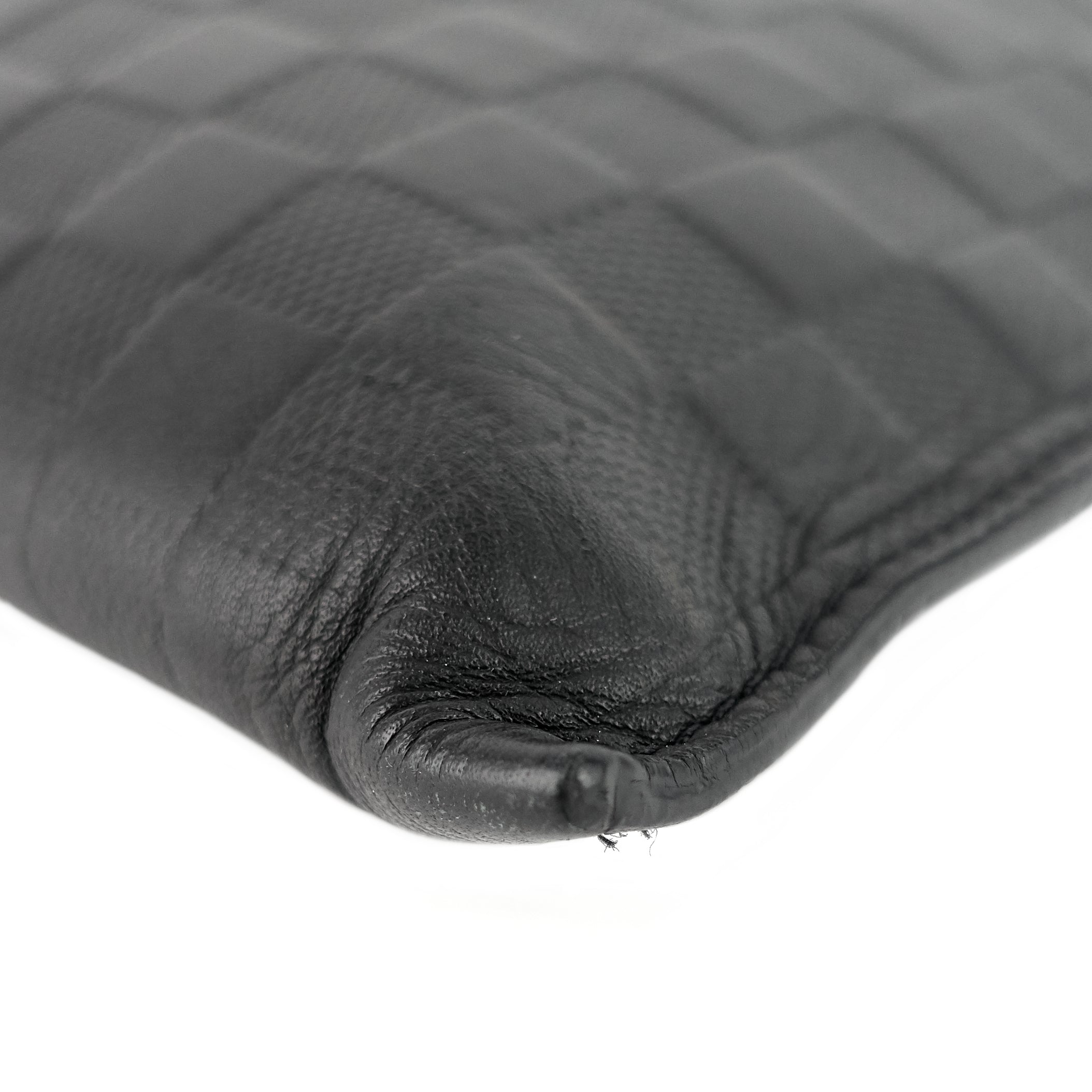 Louis Vuitto Discovery Pochette GM Damier Infini Leather Bag