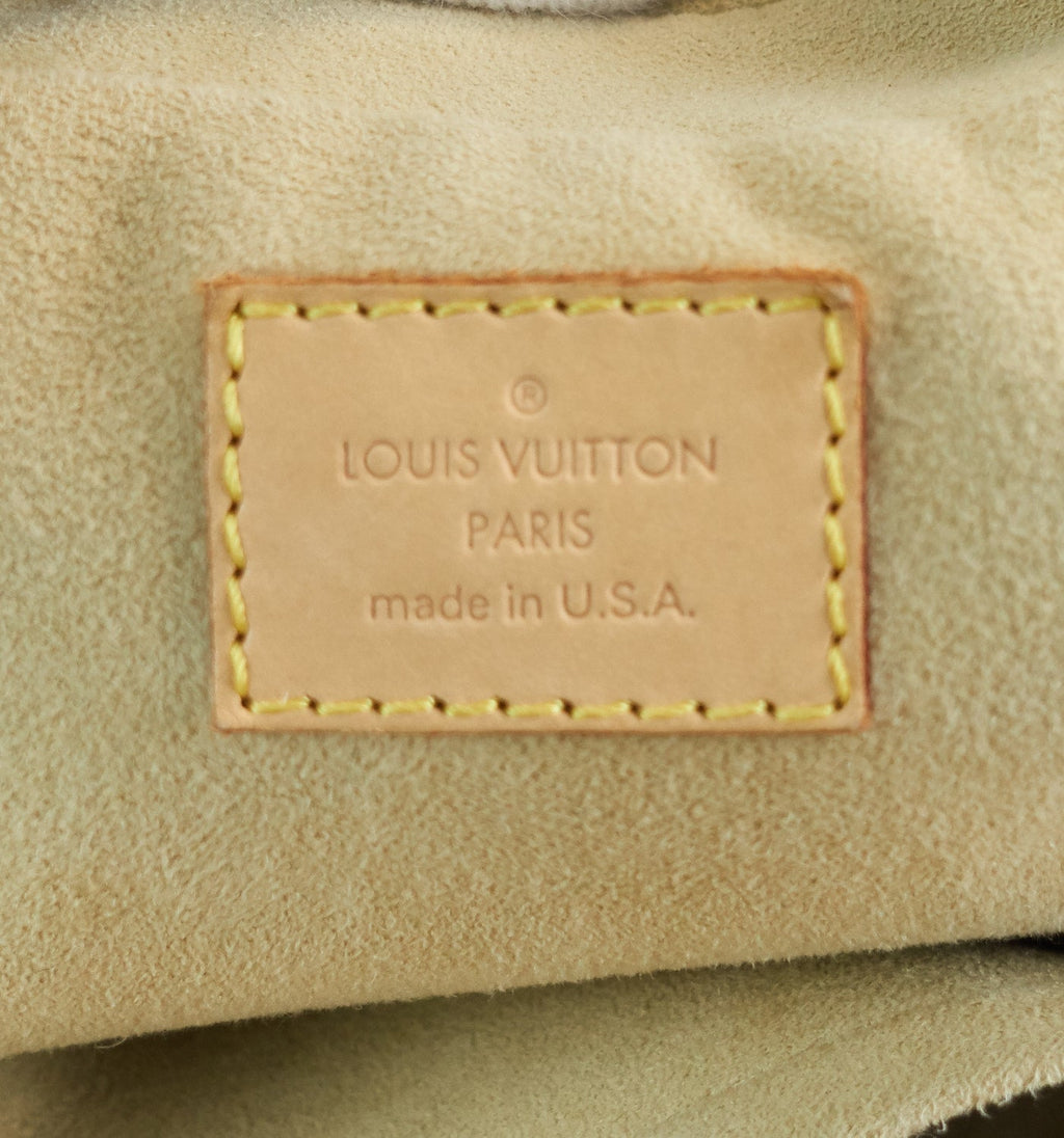 Louis Vuitto Manhattan PM Monogram Canvas Bag