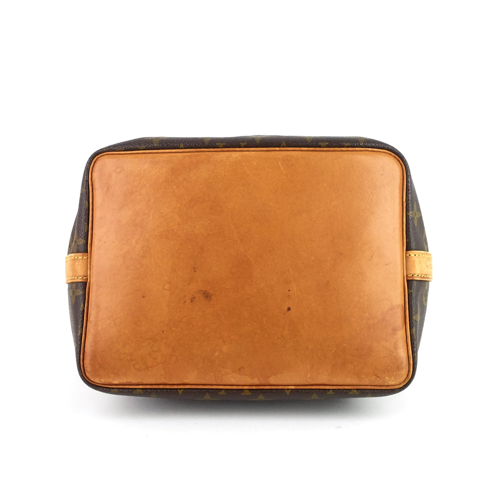 Louis Vuitto Petite NoÃ© Monogram Canvas Bag