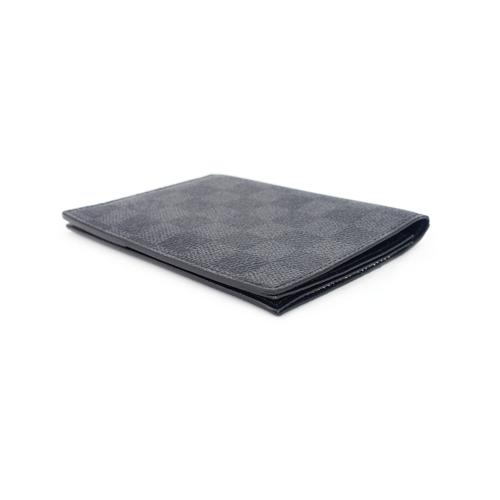 Louis Vuitto Passport Damier Graphite Canvas Cover