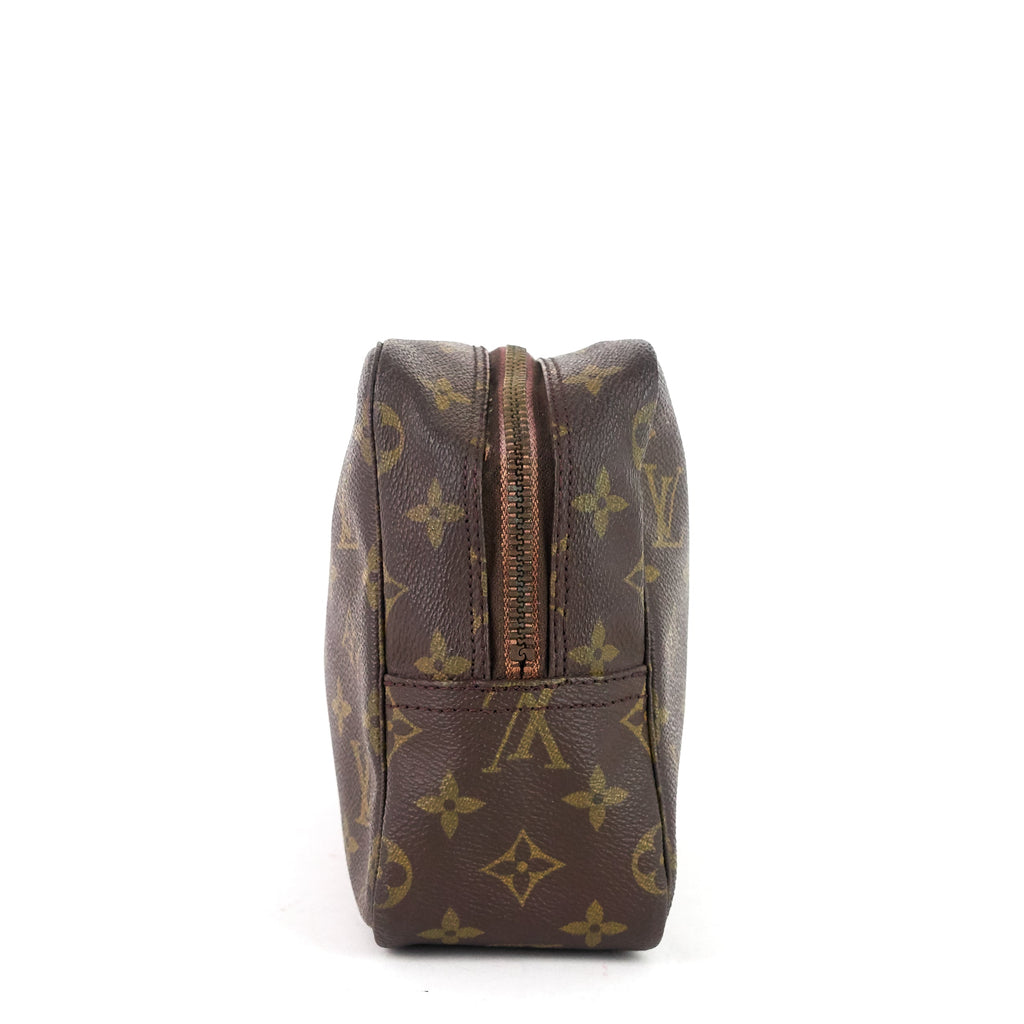 Louis Vuitto Trousse Toilette 28 Monogram Canvas Bag