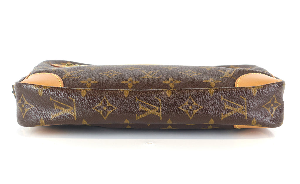Louis Vuitto Pochette Marly Dragonne 26 Monogram Canvas Bag