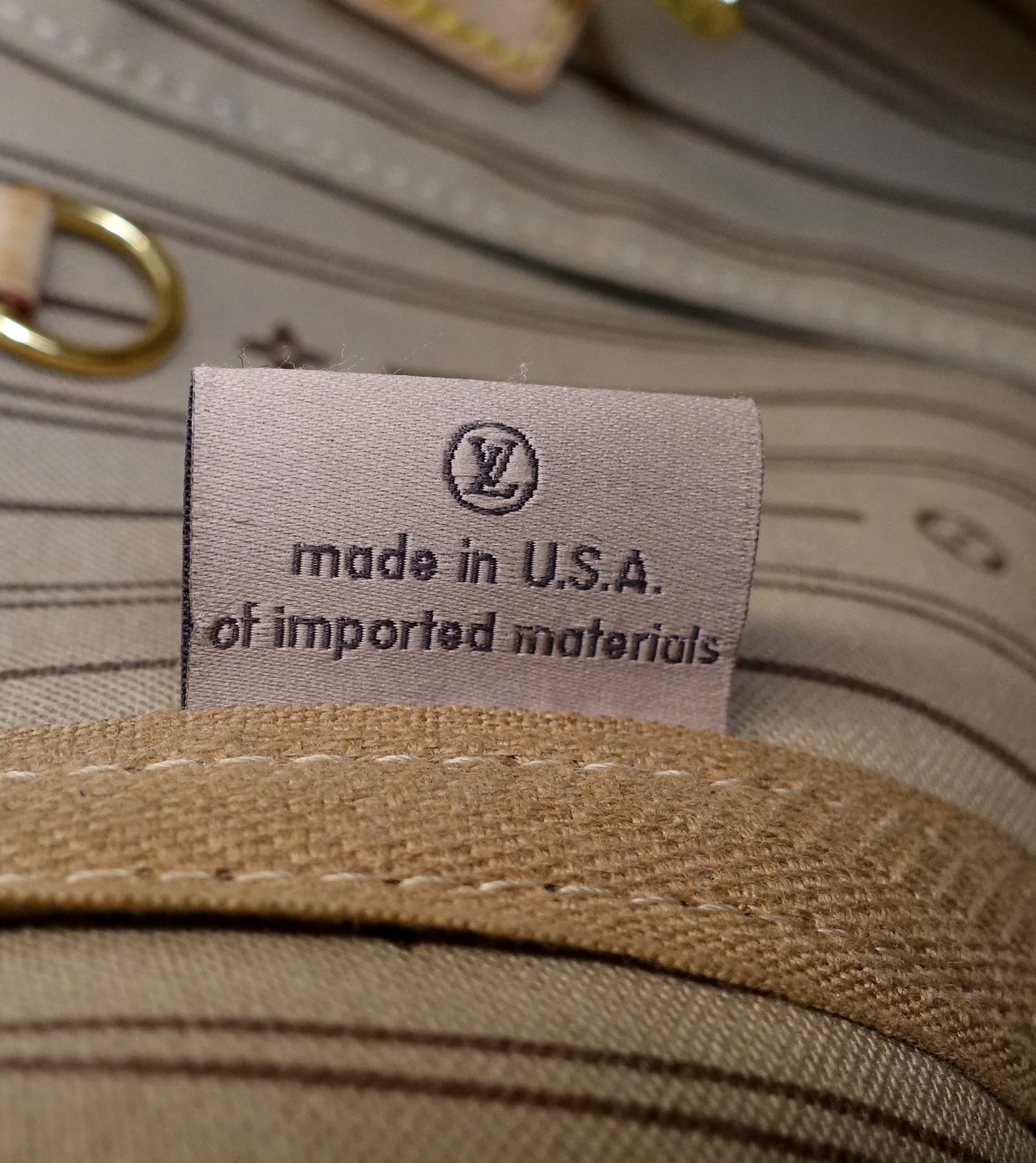 Louis Vuitto Neverfull MM Monogram Canvas Bag