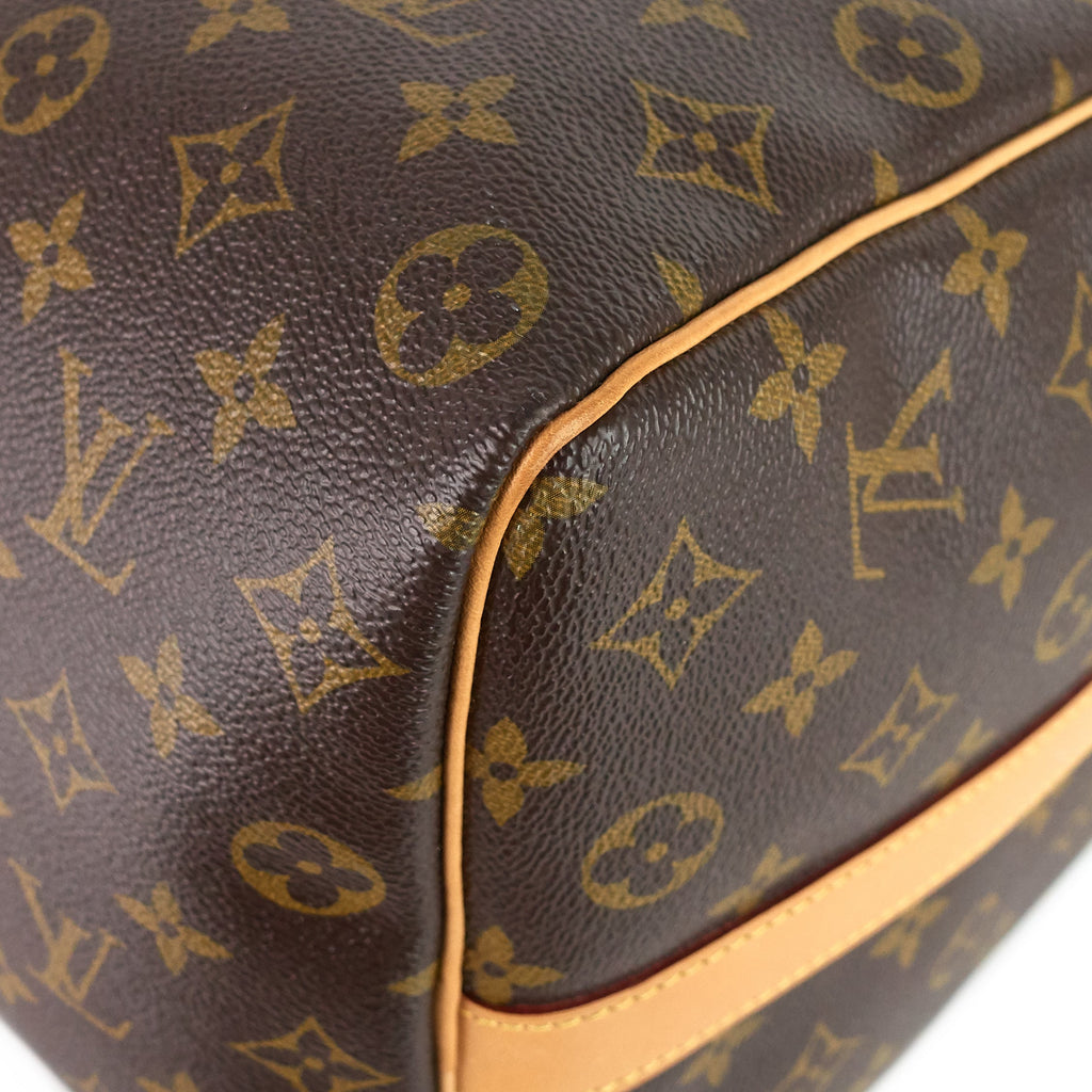 Louis Vuitto Keepall 50 BandouliÃ¨re Monogram Canvas Bag