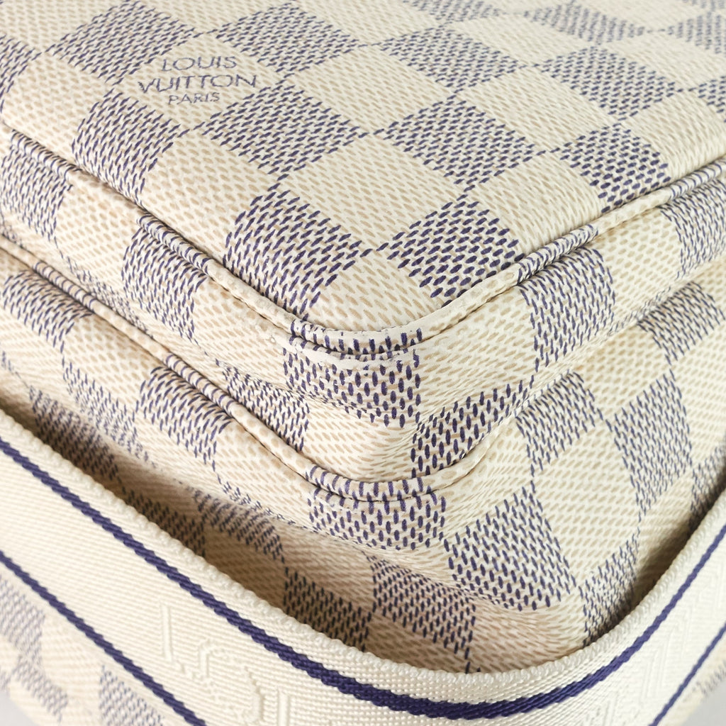 Louis Vuitto Naviglio Damier Azur Canvas Messenger Bag