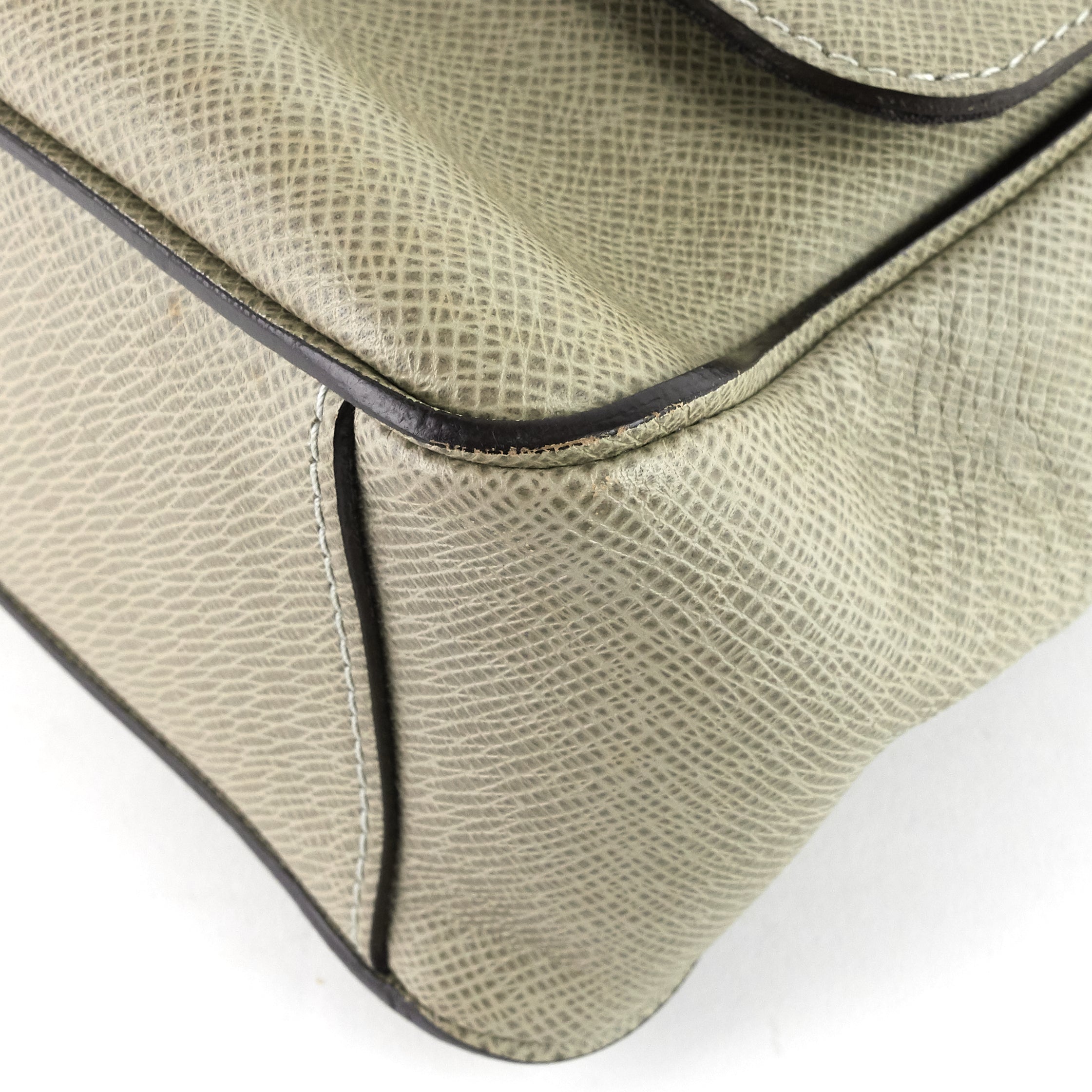 Louis Vuitto Milo Taiga Leather Messenger Bag