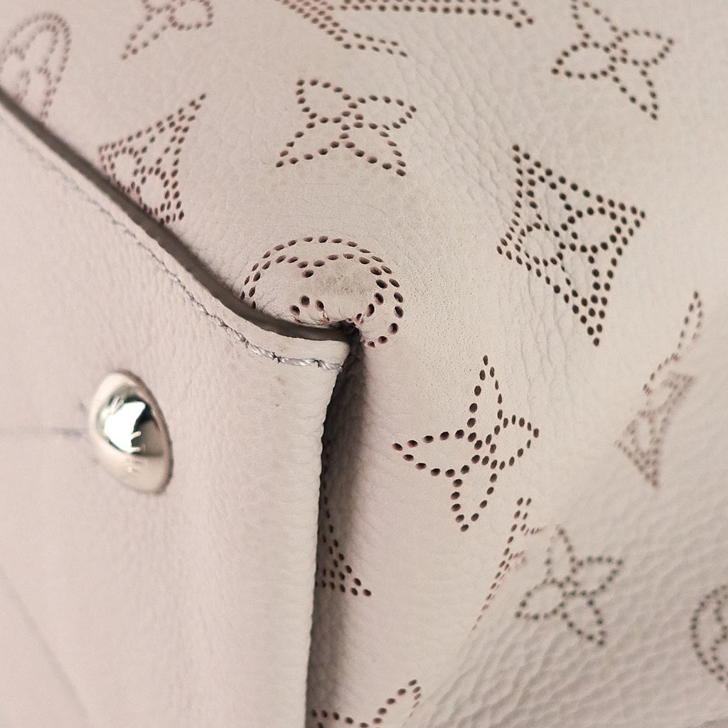Louis Vuitto Muria Mahina Leather Hobo Bag