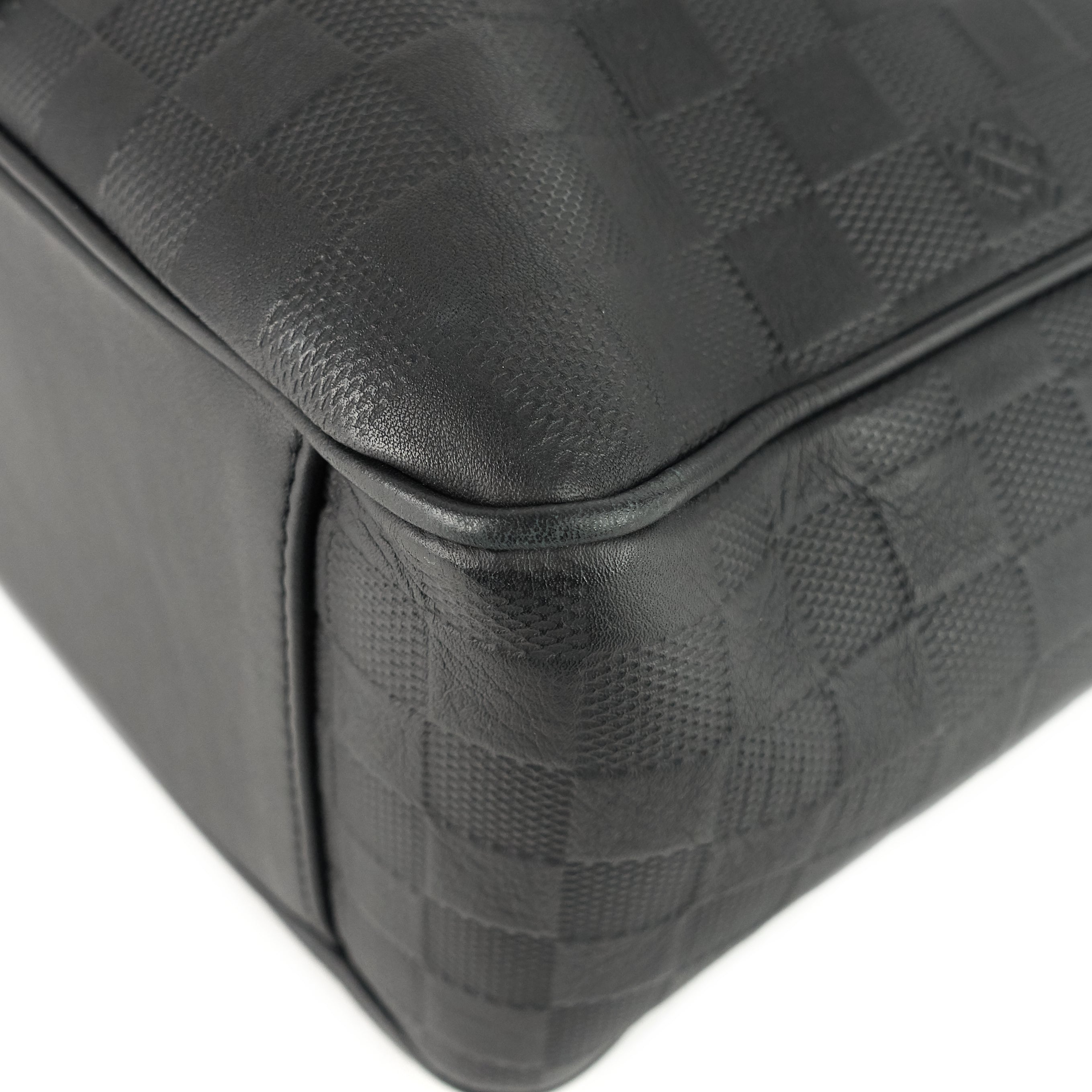 Louis Vuitto Tadao Damier Infini Leather Bag