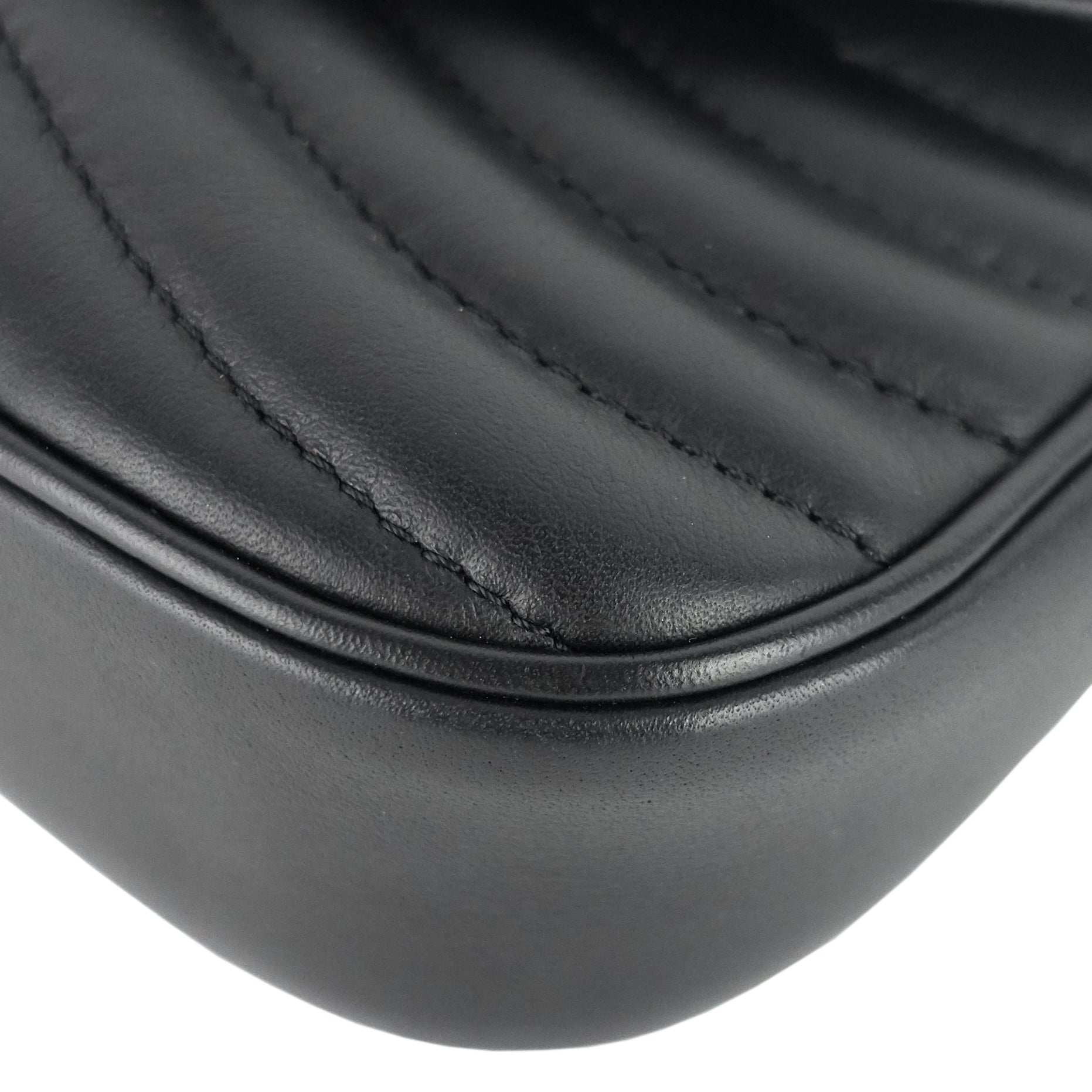Louis Vuitto New Wave Multi-Pochette Cowhide Leather Bag