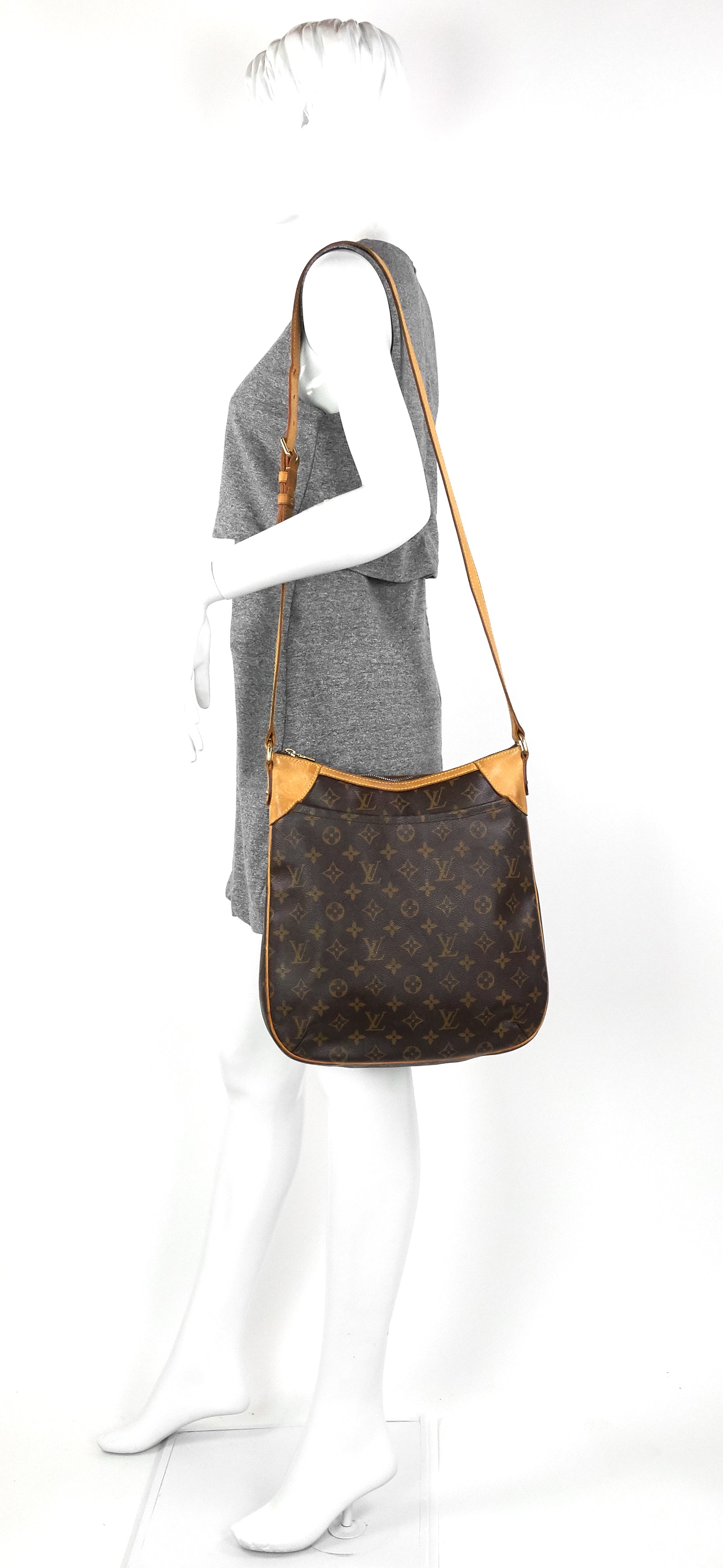 Louis Vuitto Odeon MM Monogram Canvas Bag