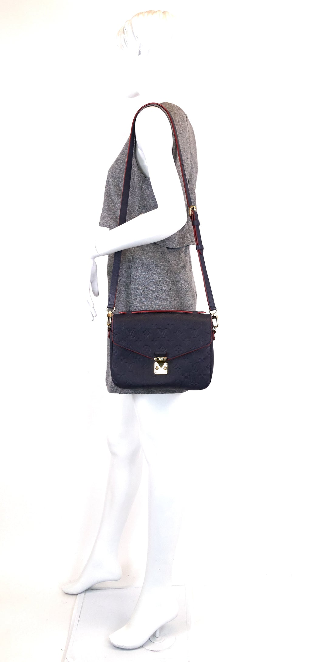 Louis Vuitto Pochette Metis MM Monogram Empreinte Leather Bag