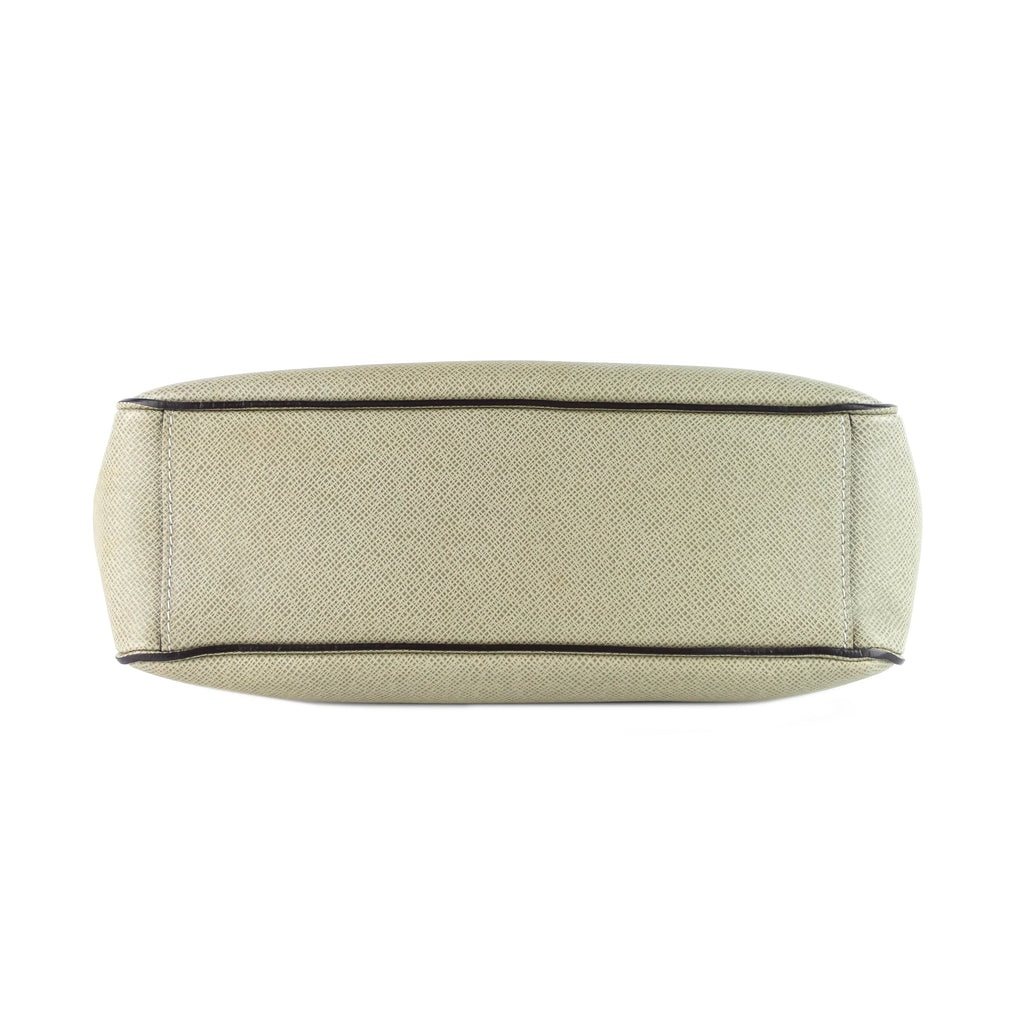 Louis Vuitto Milo Taiga Leather Messenger Bag