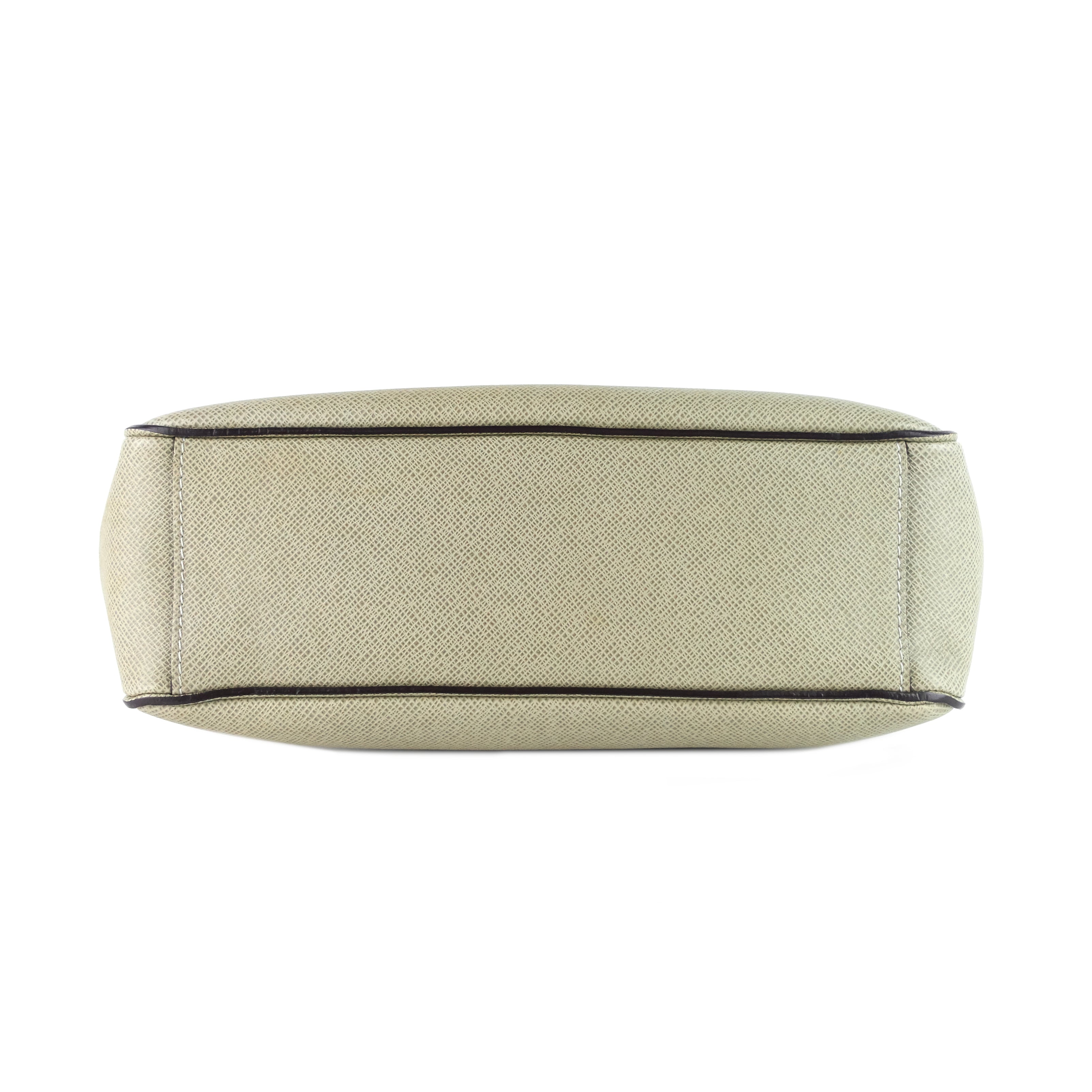 Louis Vuitto Milo Taiga Leather Messenger Bag