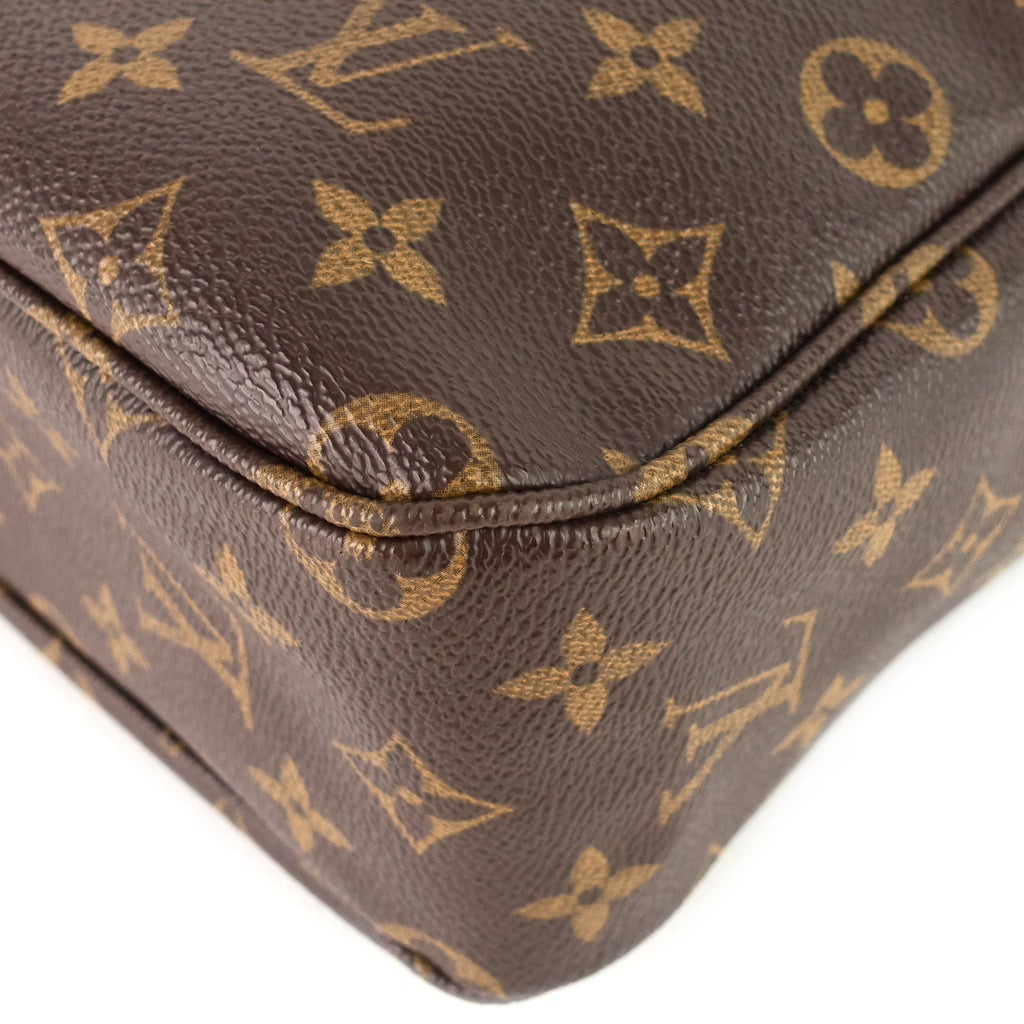 Louis Vuitto Sac Bosphore Monogram Canvas Messenger Bag