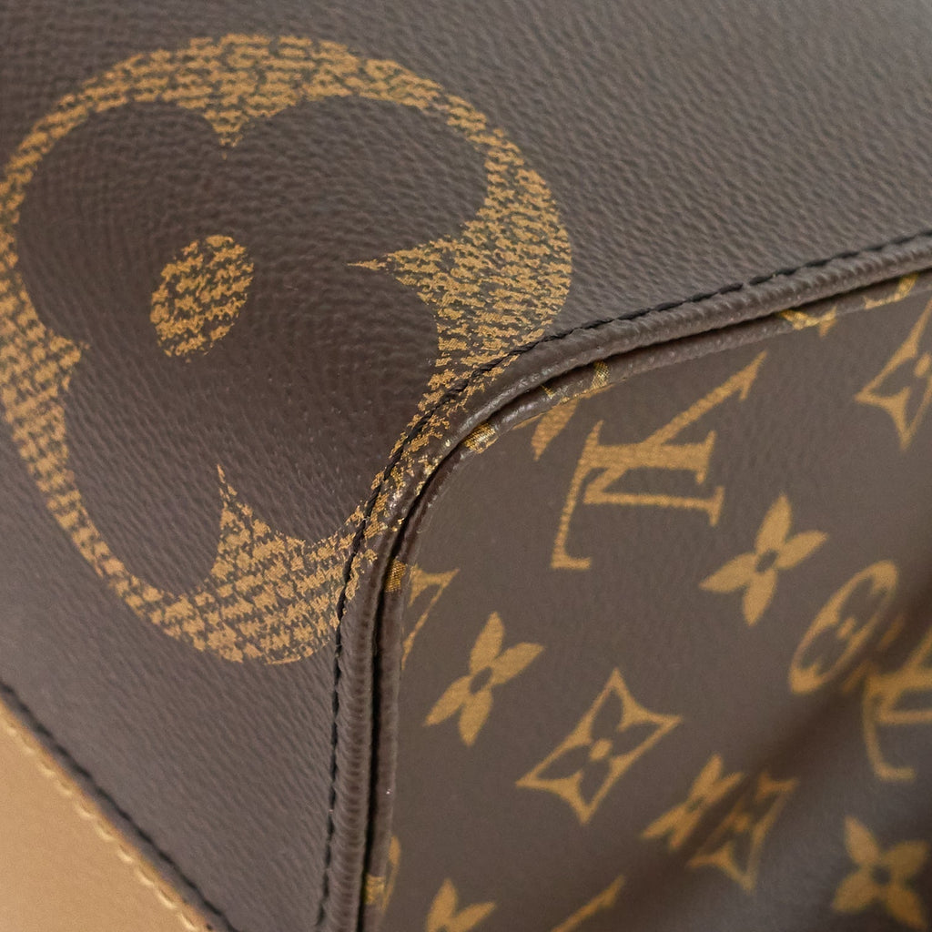 Louis Vuitto OnTheGo MM Monogram Canvas Bag