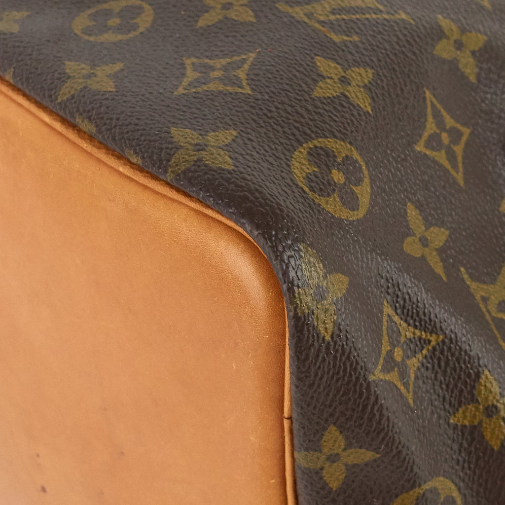 Louis Vuitto Petite NoÃ© Monogram Canvas Bag